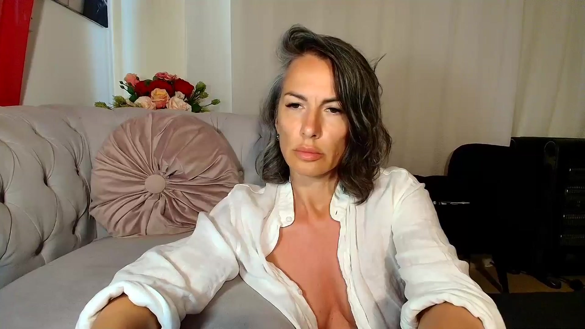 Gallery image thumbnail from Aarte_miss's myfreecams stream on, 04/29/2026, 13:32 image 10 of 20
