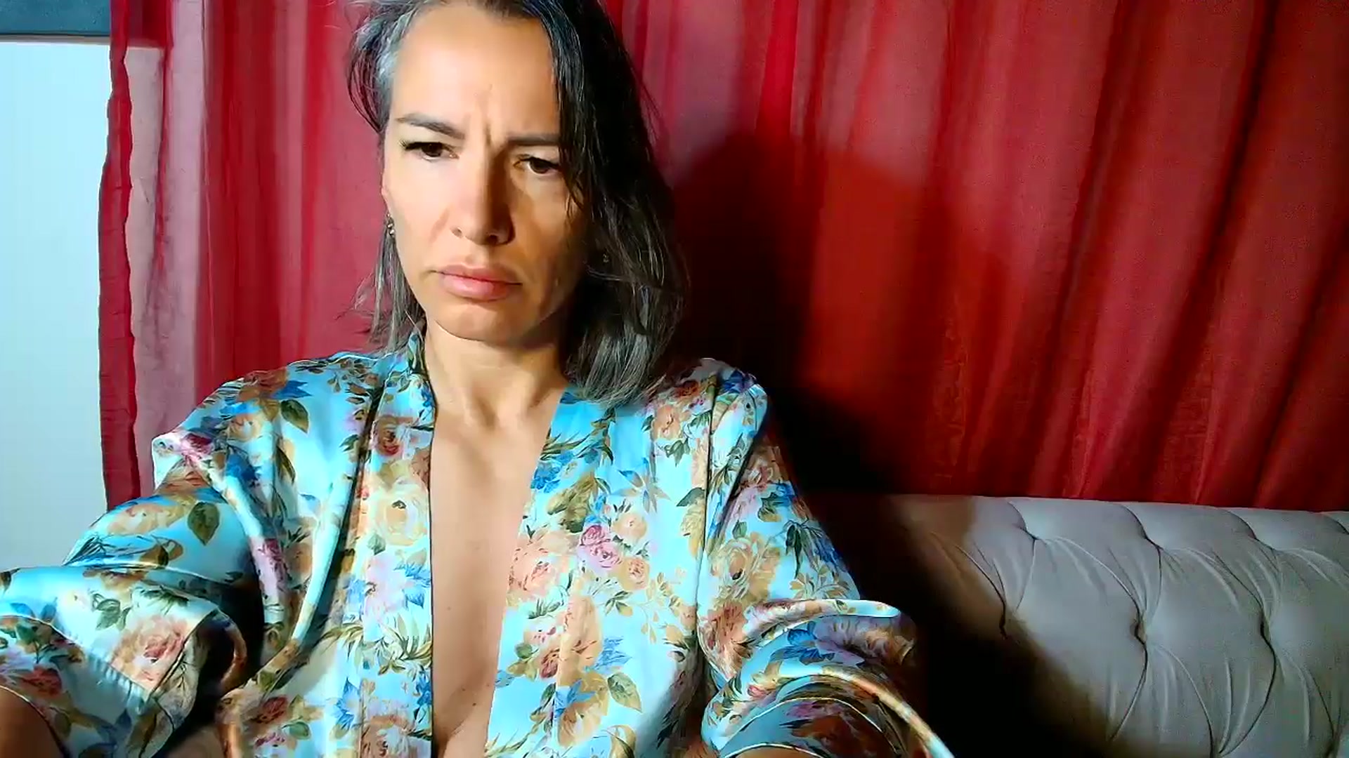 Gallery image thumbnail from Aarte_miss's myfreecams stream on, 05/04/2026, 02:12 image 10 of 20