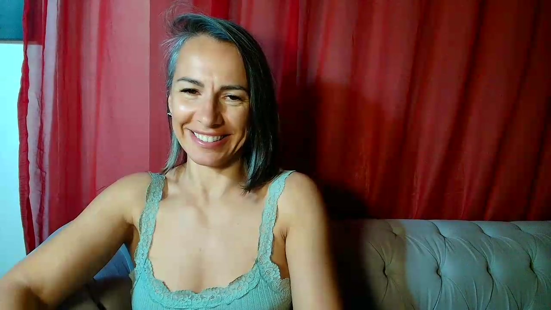 Gallery image thumbnail from Aarte_miss's myfreecams stream on, 05/06/2026, 12:26 image 12 of 20