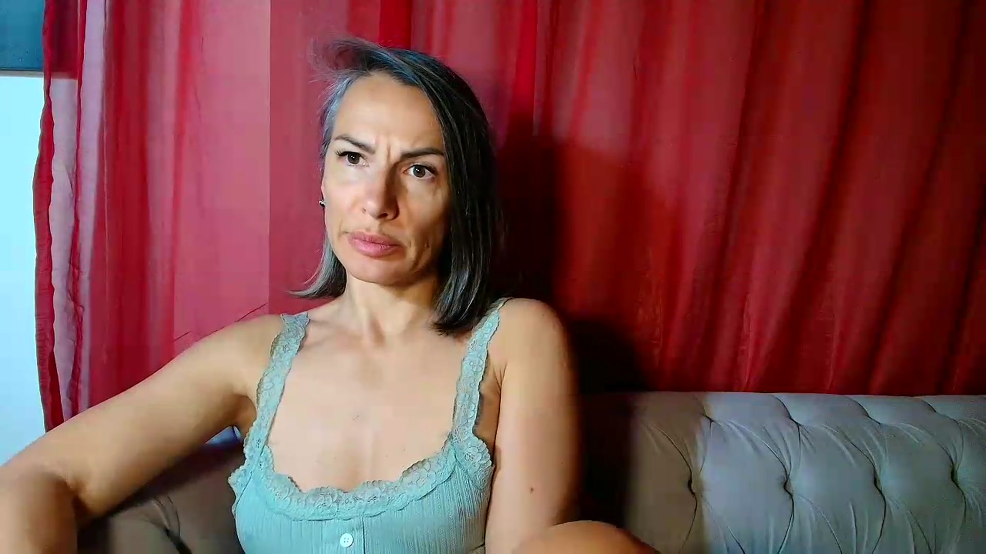 Gallery image thumbnail from Aarte_miss's myfreecams stream on, 05/06/2026, 12:26 image 9 of 20