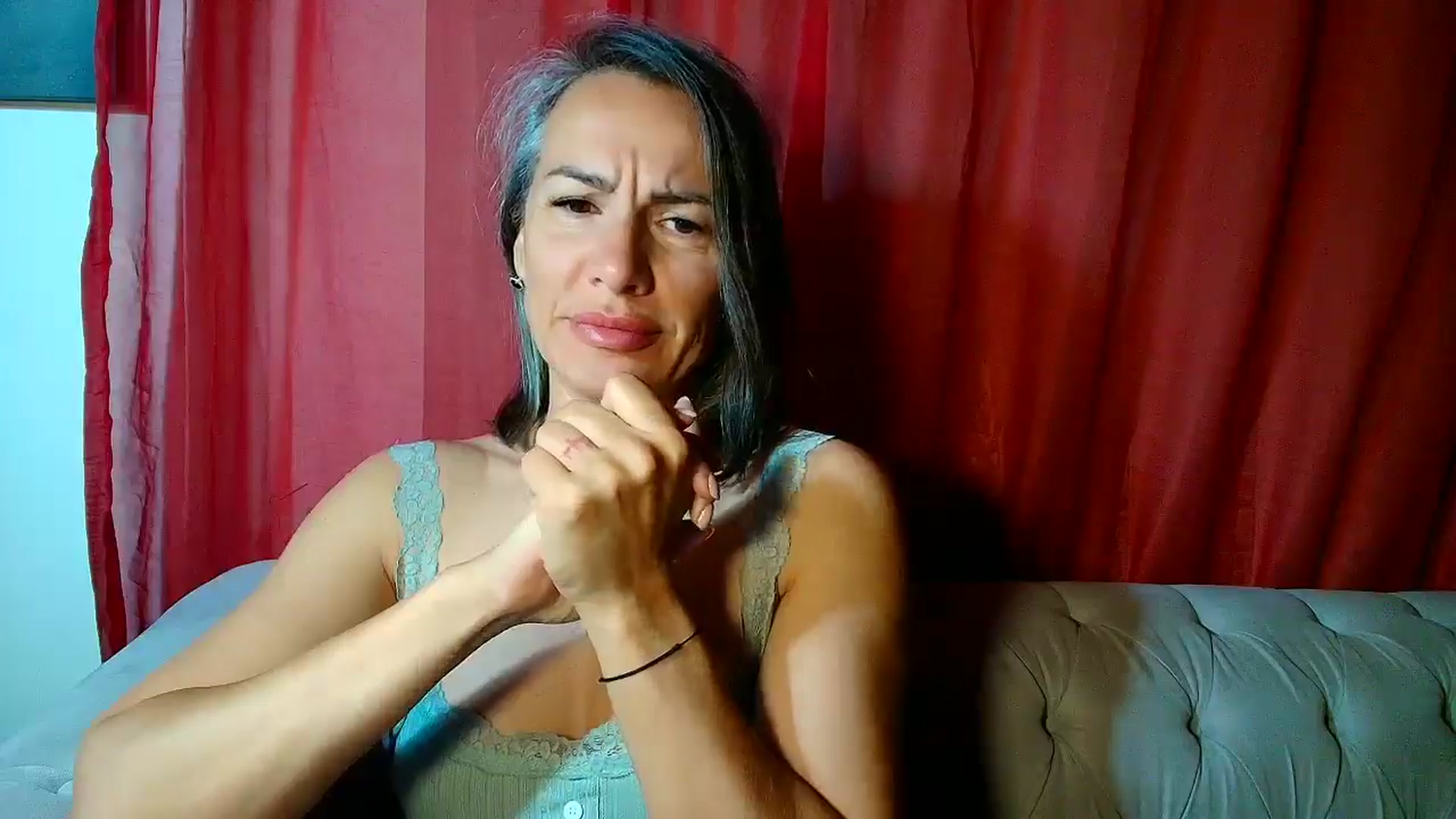Gallery image thumbnail from Aarte_miss's myfreecams stream on, 05/07/2026, 03:44 image 3 of 20