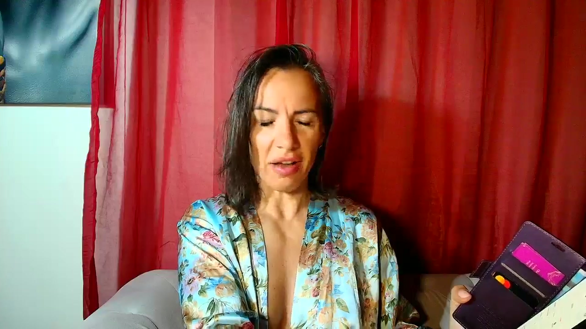 Gallery image thumbnail from Aarte_miss's myfreecams stream on, 05/08/2026, 04:01 image 10 of 20