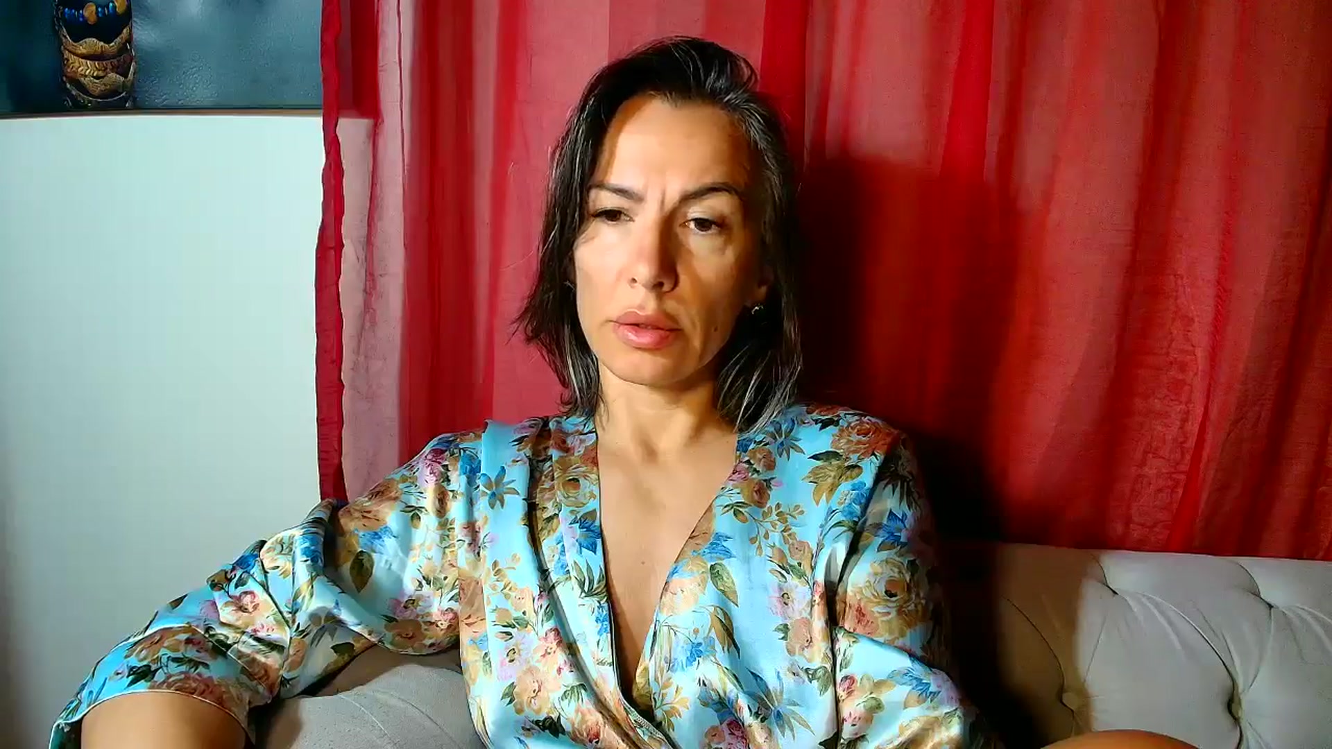 Gallery image thumbnail from Aarte_miss's myfreecams stream on, 05/08/2026, 04:01 image 6 of 20