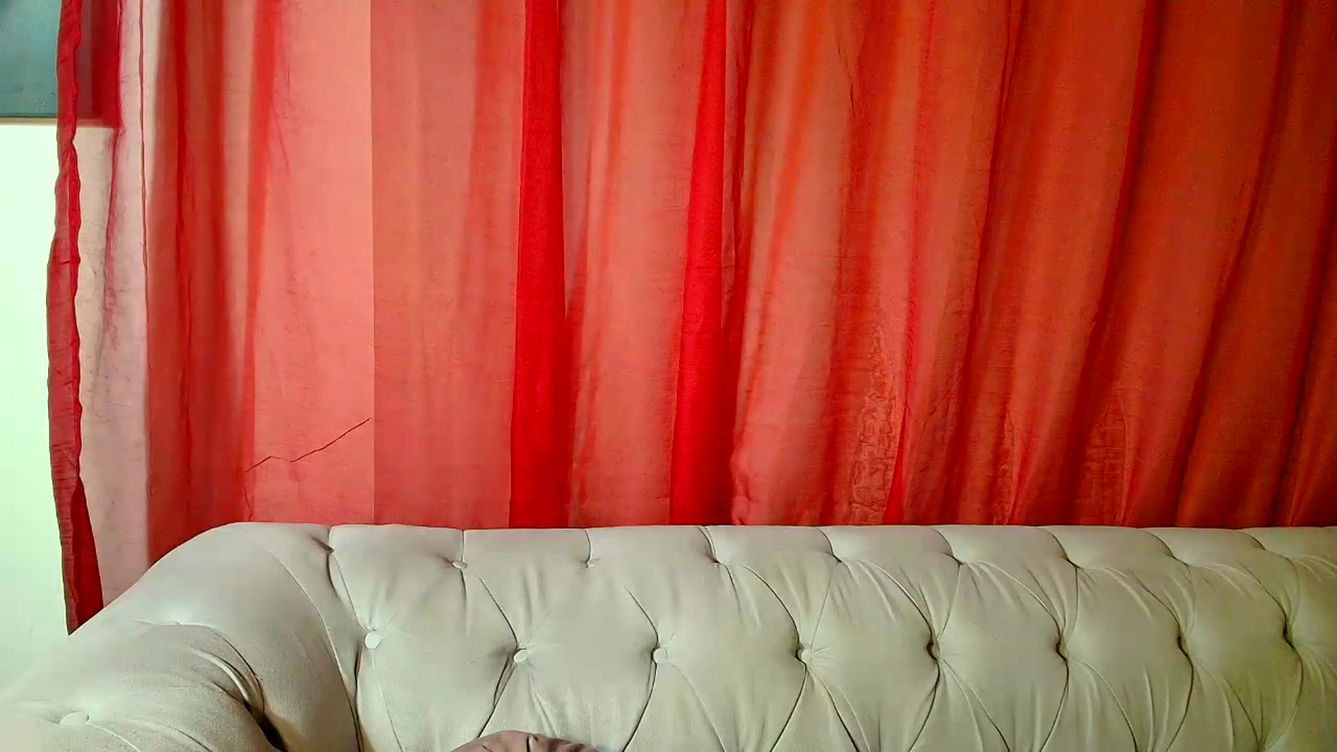 Gallery image thumbnail from Aarte_miss's myfreecams stream on, 05/08/2026, 13:21 image 3 of 20