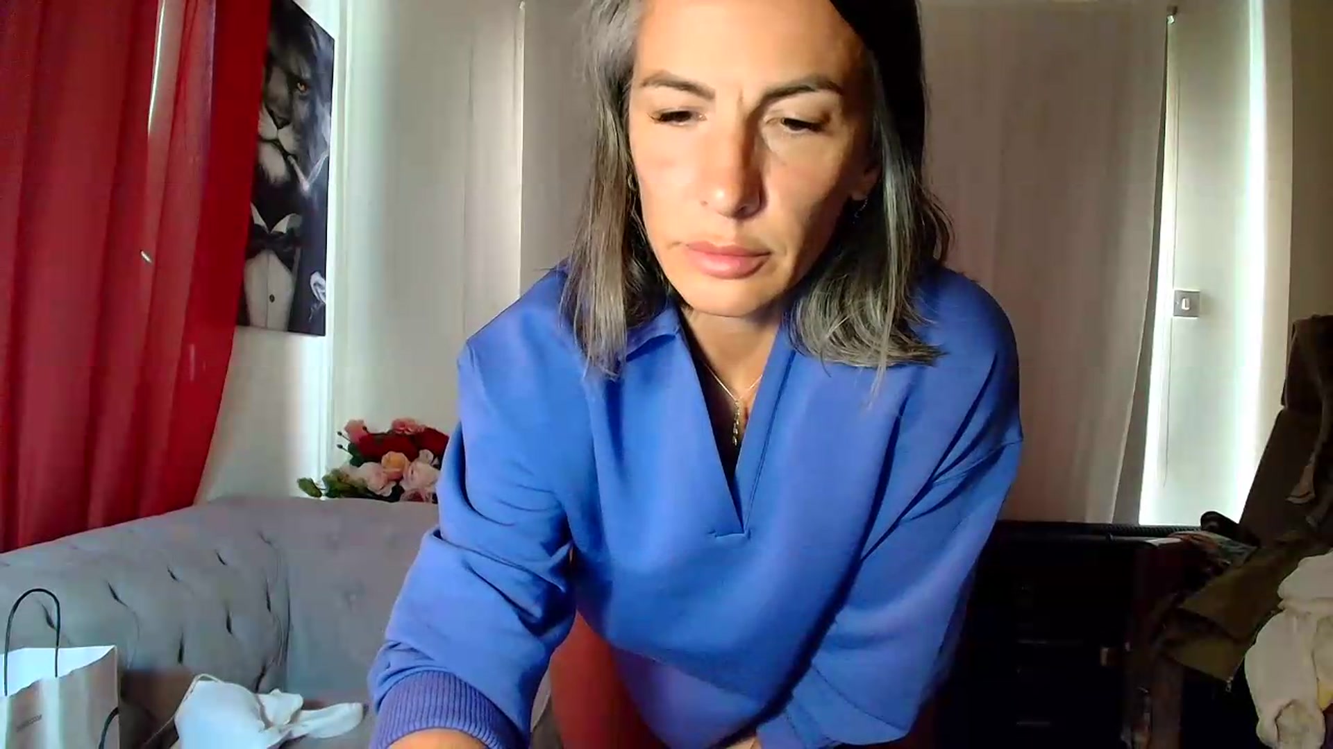 Gallery image thumbnail from Aarte_miss's myfreecams stream on, 05/17/2026, 16:05 image 10 of 20