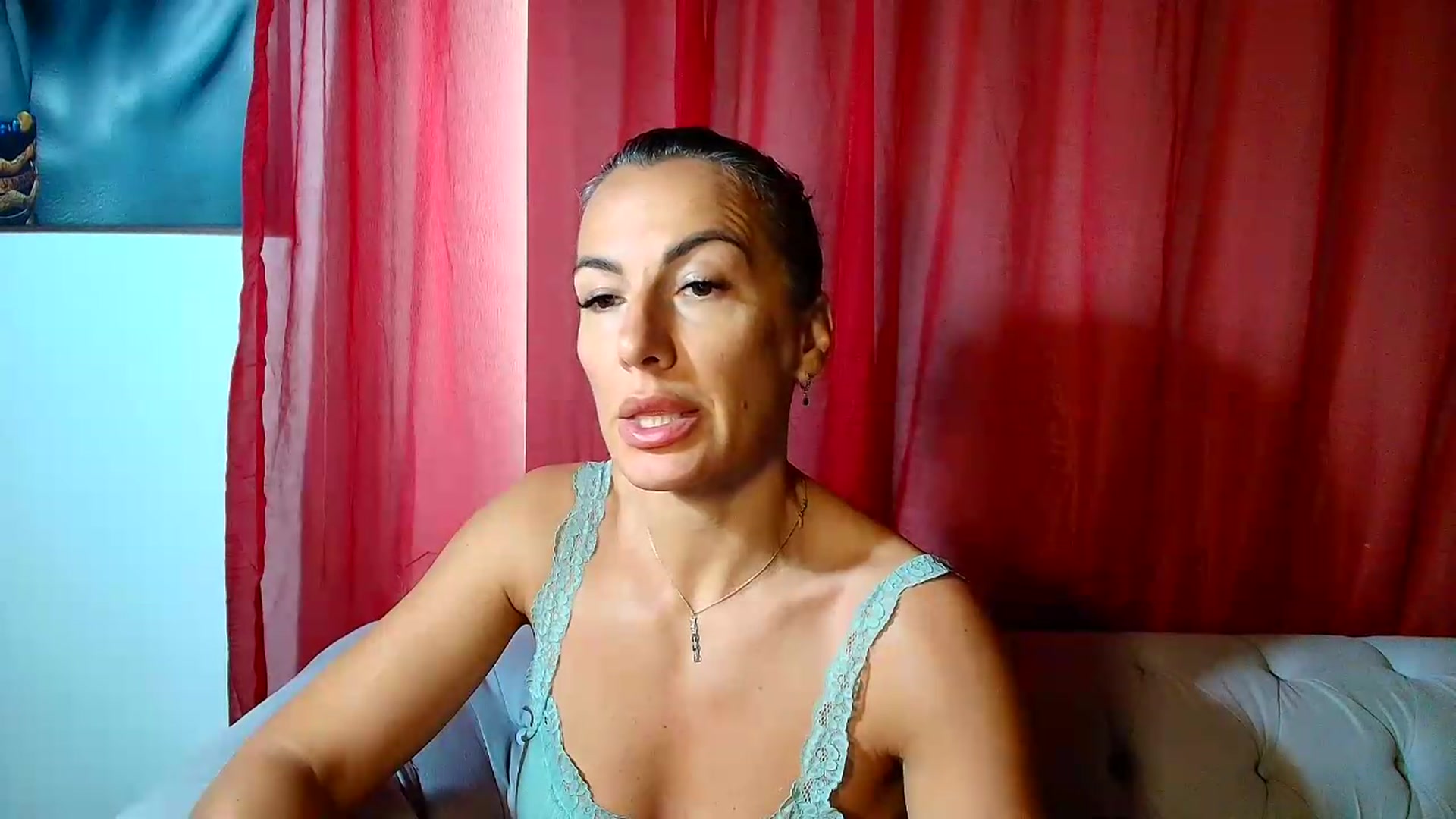 Gallery image thumbnail from Aarte_miss's myfreecams stream on, 05/24/2026, 08:29 image 18 of 20