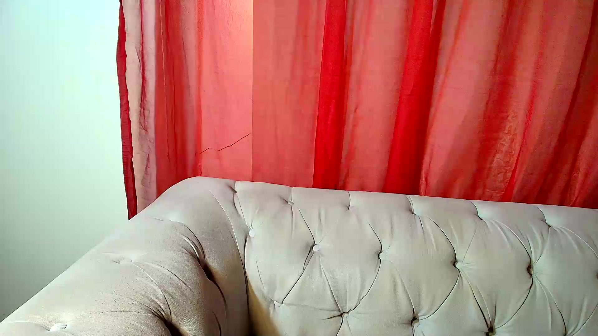 Gallery image thumbnail from Aarte_miss's myfreecams stream on, 06/05/2026, 15:11 image 19 of 20