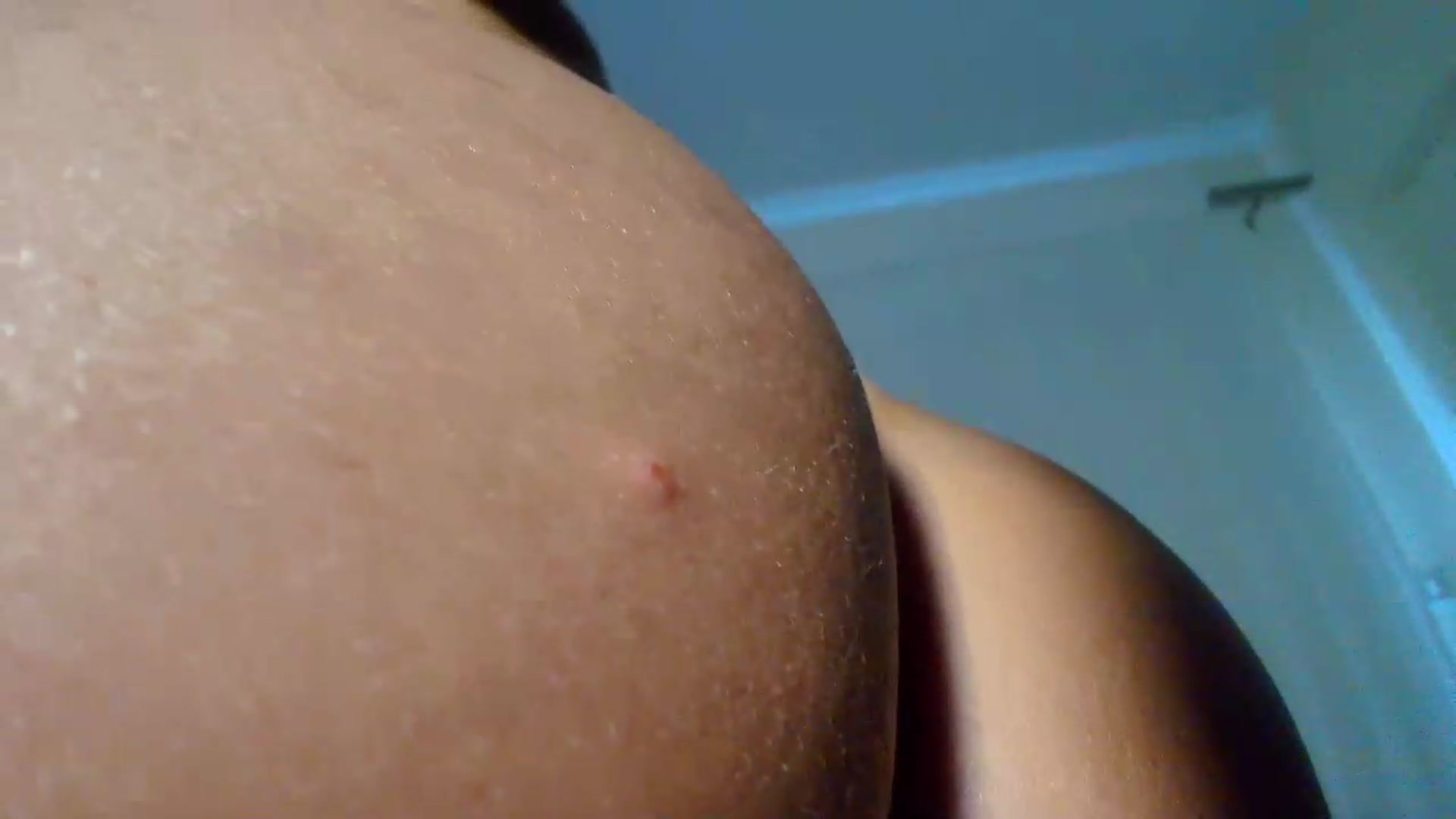 Gallery image thumbnail from Aarte_miss's myfreecams stream on, 06/28/2026, 04:18 image 14 of 20
