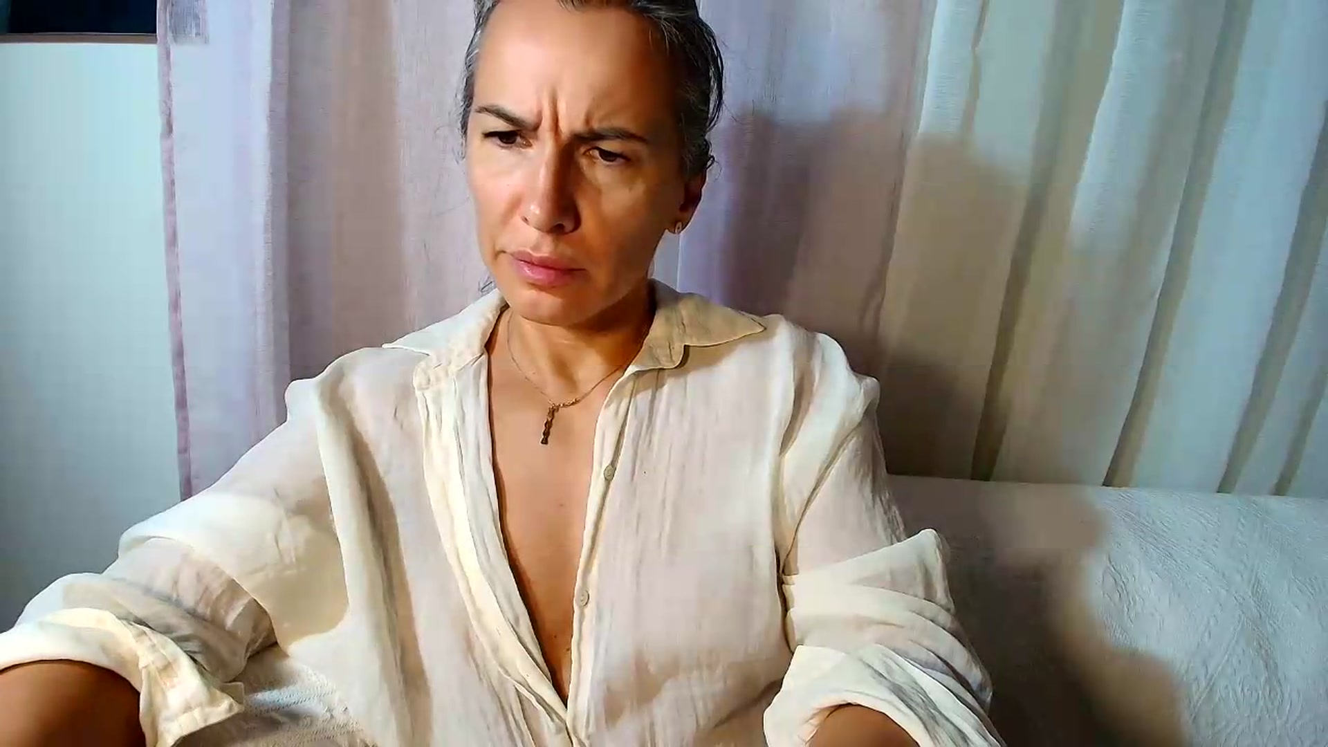Gallery image thumbnail from Aarte_miss's myfreecams stream on, 08/08/2026, 14:26 image 16 of 20
