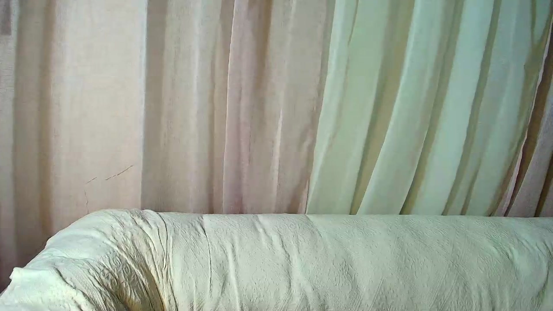 Gallery image thumbnail from Aarte_miss's myfreecams stream on, 08/08/2026, 16:48 image 12 of 20