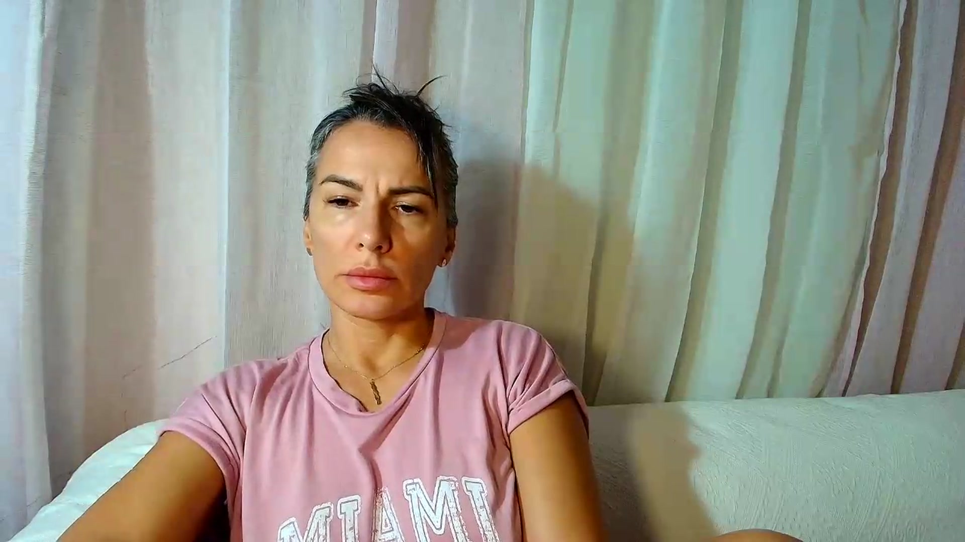 Gallery image thumbnail from Aarte_miss's myfreecams stream on, 08/09/2026, 13:20 image 5 of 20