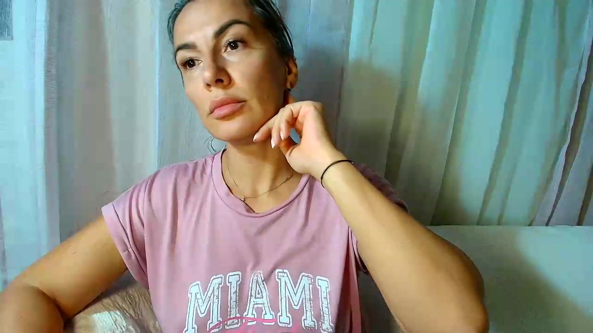 Gallery image thumbnail from Aarte_miss's myfreecams stream on, 08/09/2026, 13:20 image 20 of 20