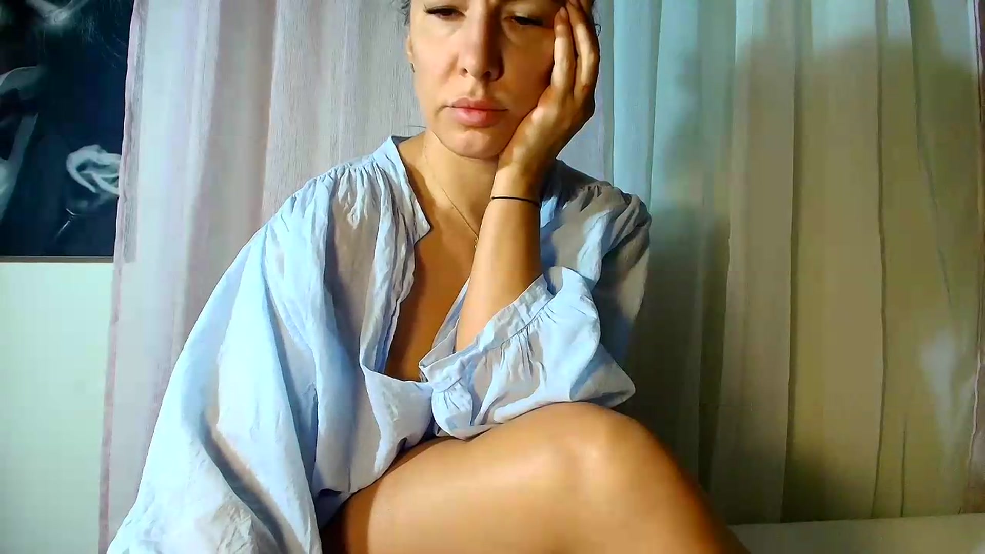 Gallery image thumbnail from Aarte_miss's myfreecams stream on, 08/23/2026, 06:31 image 6 of 20