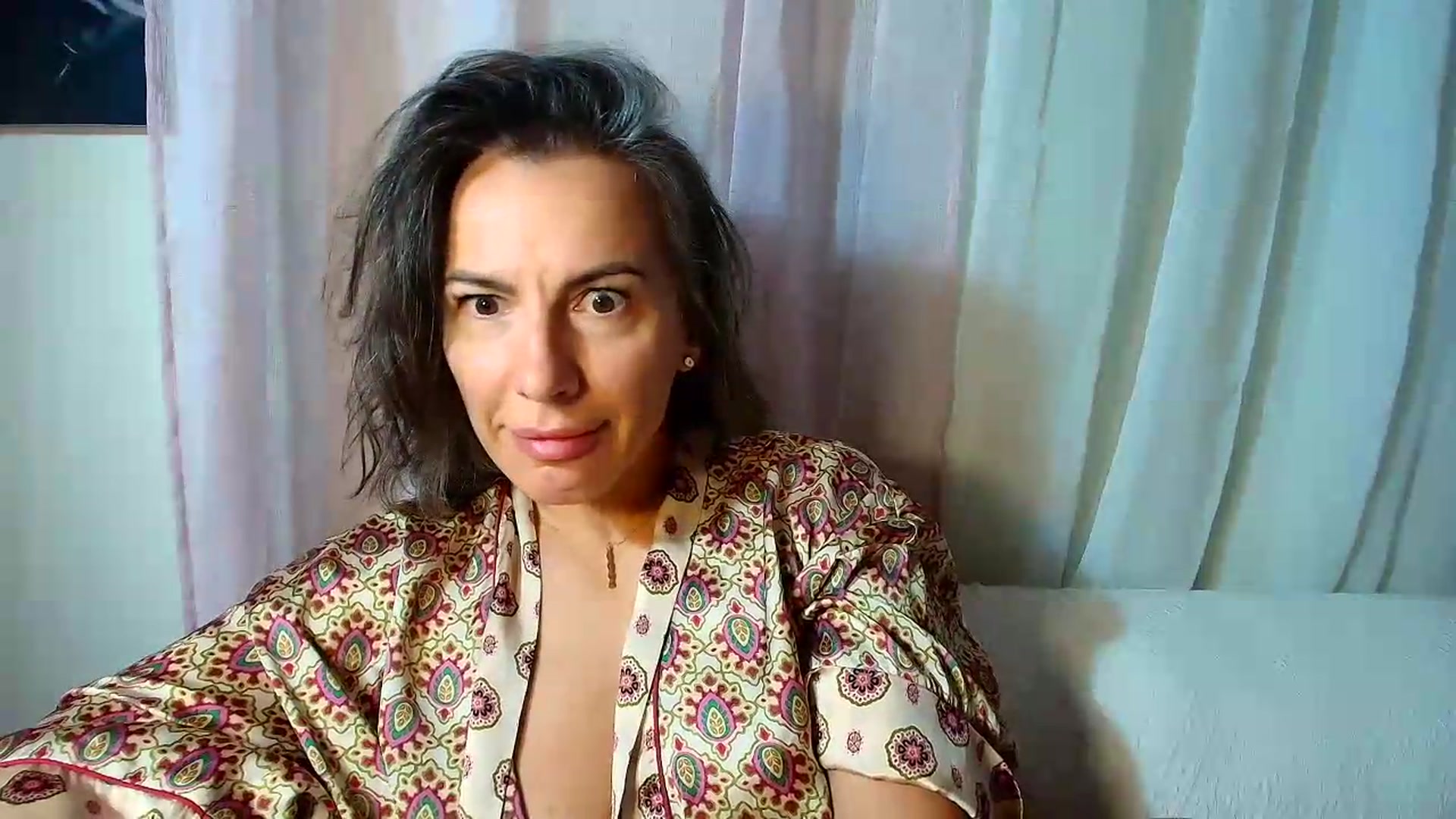 Gallery image thumbnail from Aarte_miss's myfreecams stream on, 08/29/2026, 15:13 image 6 of 20
