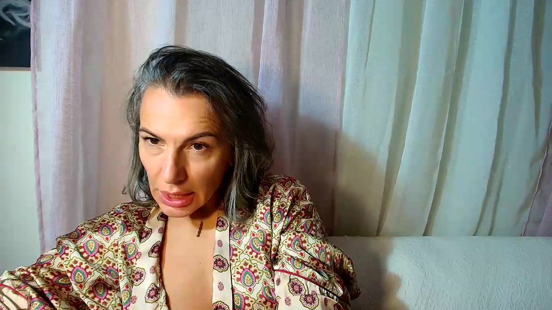 Gallery image thumbnail from Aarte_miss's myfreecams stream on, 08/29/2026, 15:13 image 3 of 20
