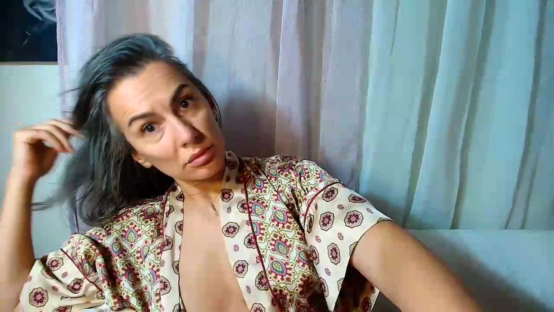 Gallery image thumbnail from Aarte_miss's myfreecams stream on, 08/30/2026, 13:19 image 3 of 20