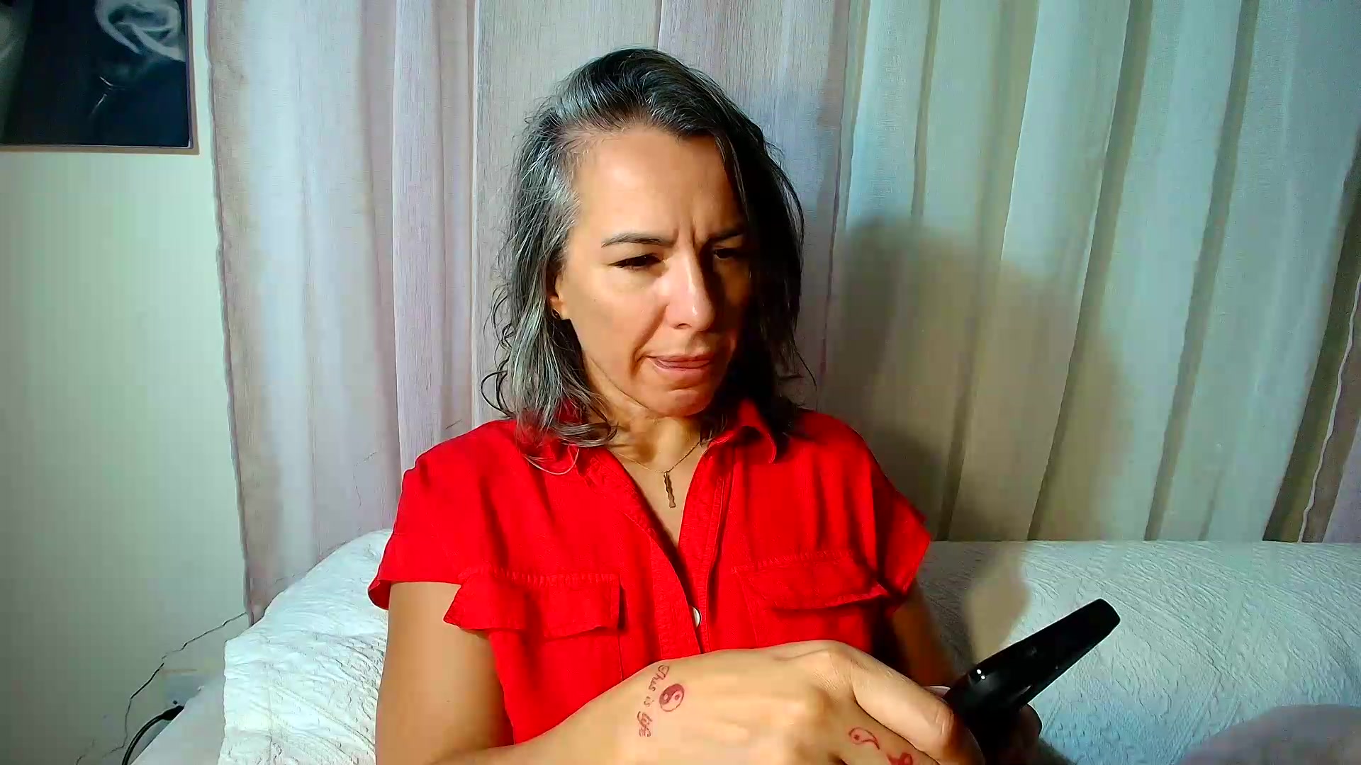 Gallery image thumbnail from Aarte_miss's myfreecams stream on, 09/12/2026, 04:58 image 16 of 20