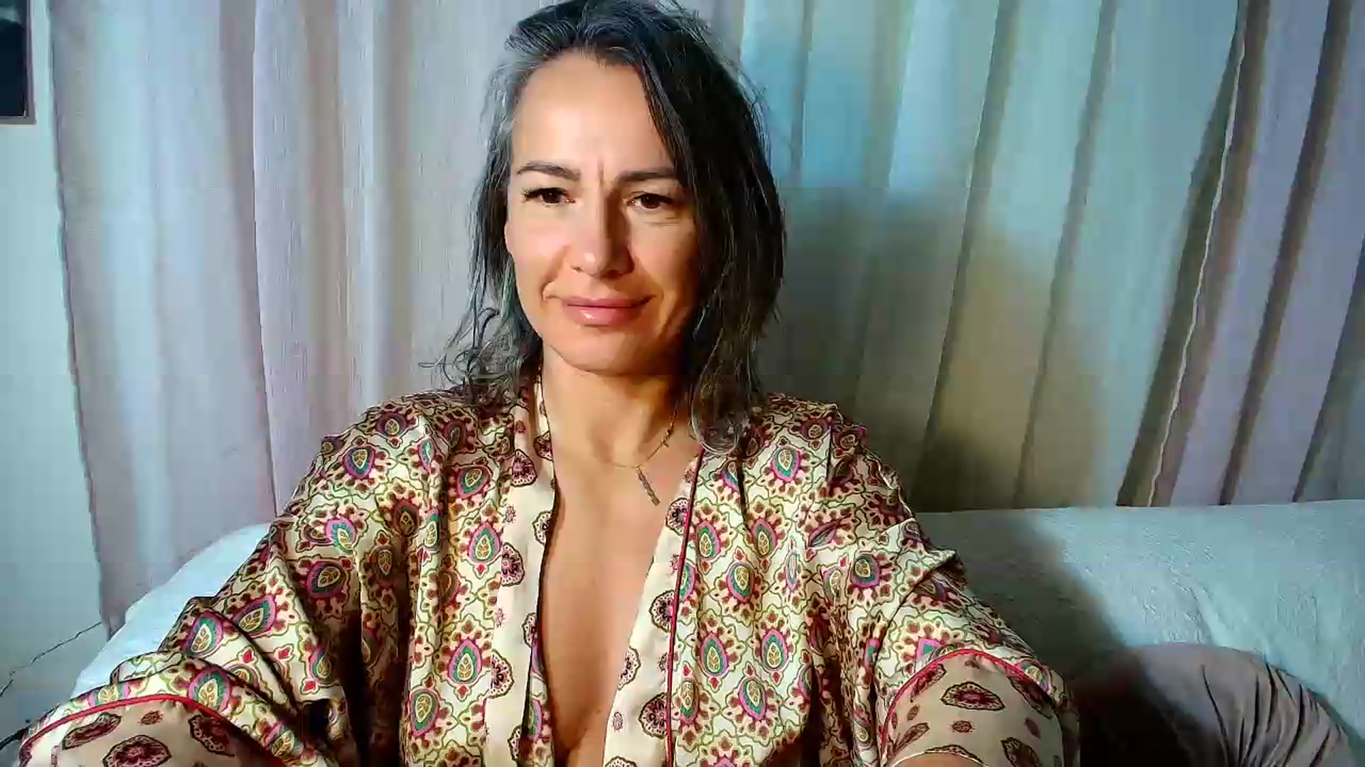 Gallery image thumbnail from Aarte_miss's myfreecams stream on, 09/12/2026, 04:58 image 1 of 20