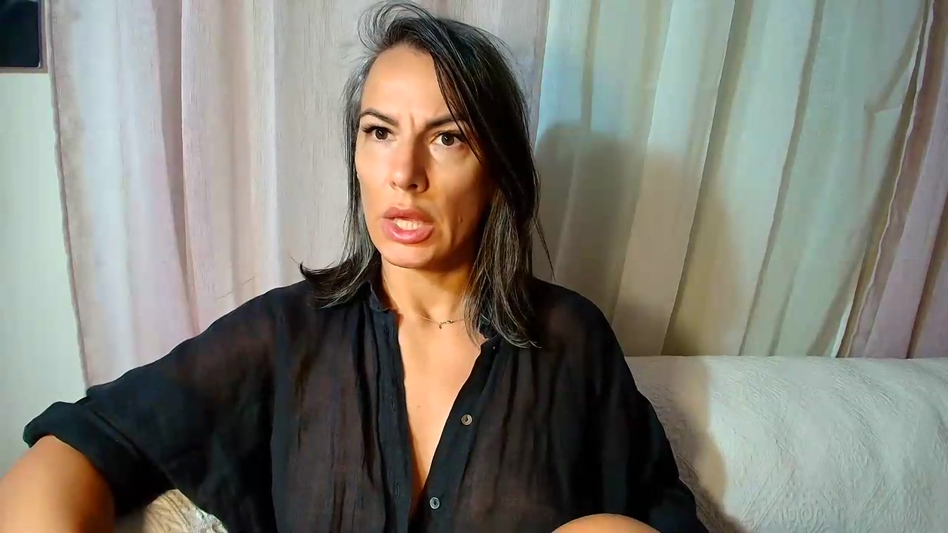 Gallery image thumbnail from Aarte_miss's myfreecams stream on, 09/13/2026, 14:34 image 10 of 20