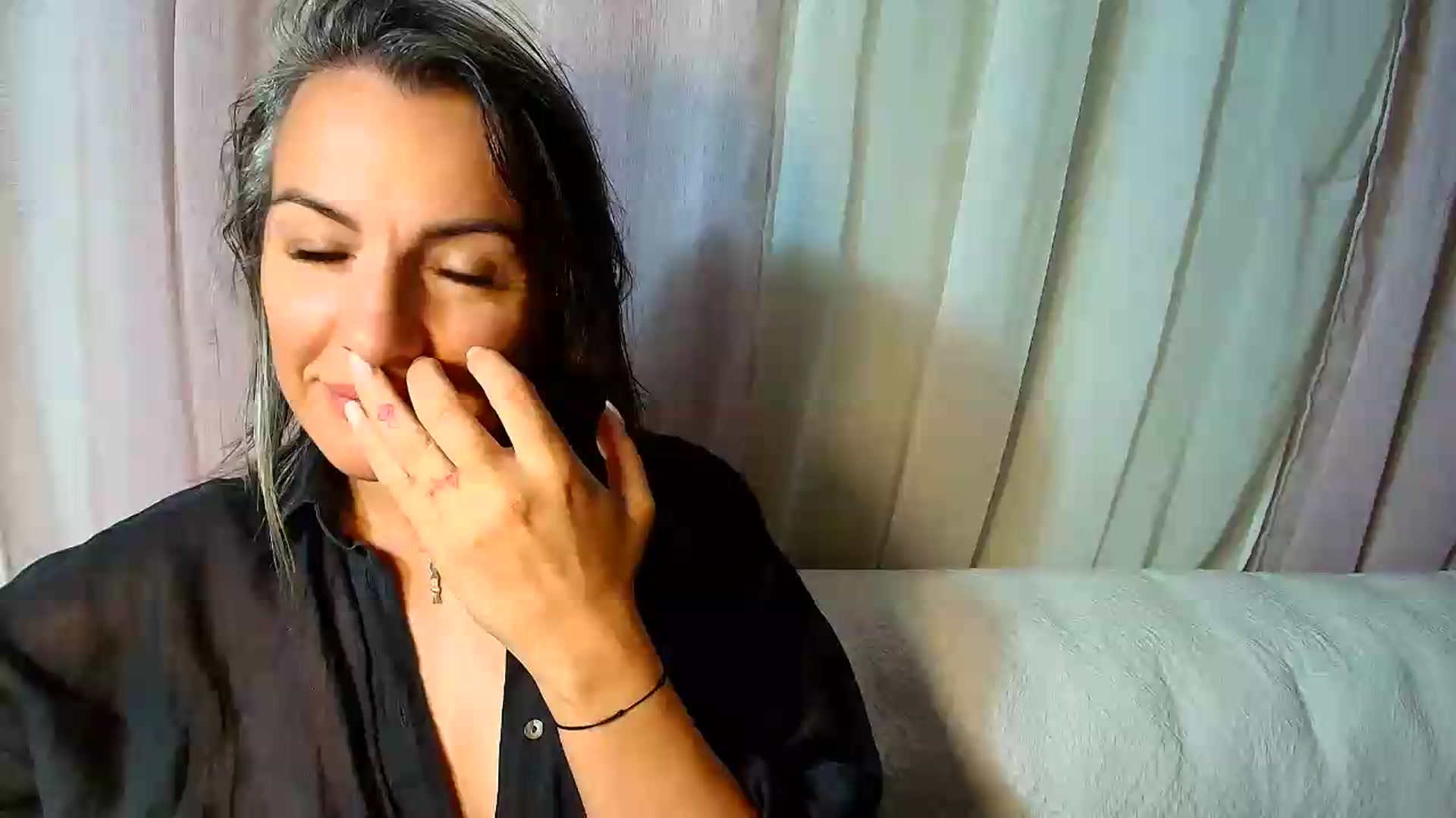 Gallery image thumbnail from Aarte_miss's myfreecams stream on, 09/14/2026, 04:43 image 6 of 20