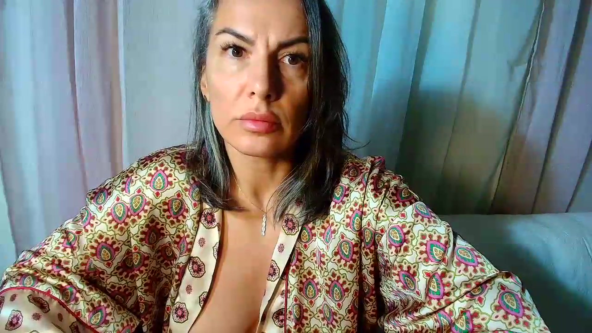 Gallery image thumbnail from Aarte_miss's myfreecams stream on, 09/19/2026, 04:40 image 5 of 20