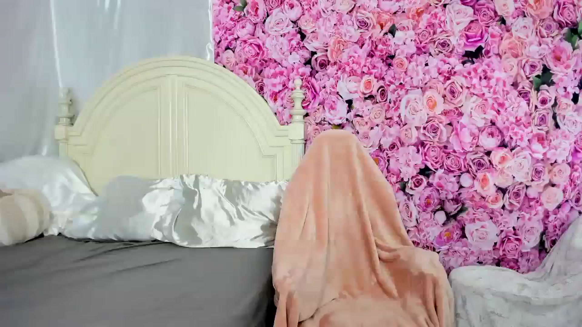 Gallery image thumbnail from Abaddiee's myfreecams stream on, 09/19/2023, 06:30 image 12 of 20
