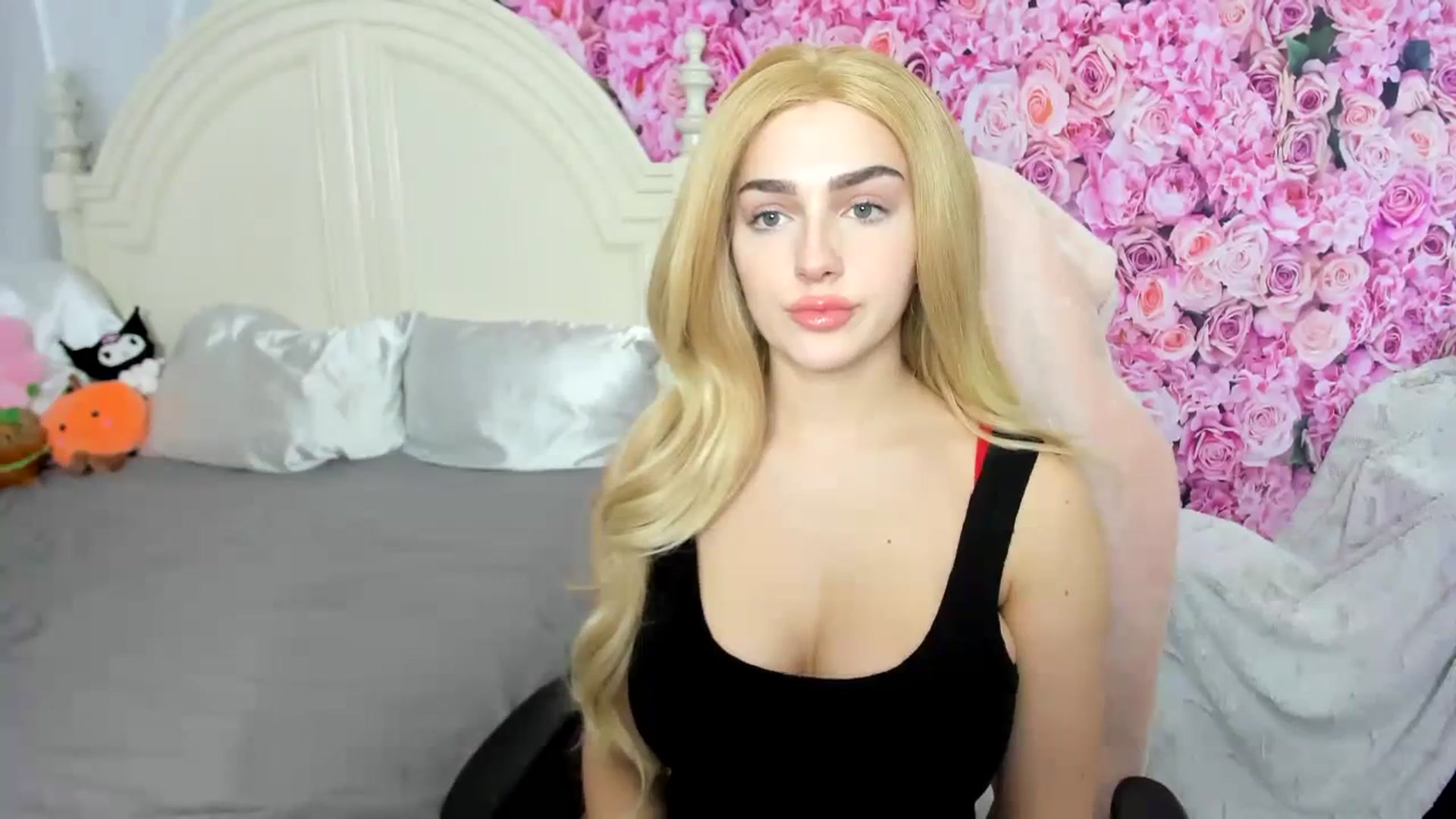 Gallery image thumbnail from Abaddiee's myfreecams stream on, 10/04/2023, 24:44 image 8 of 20