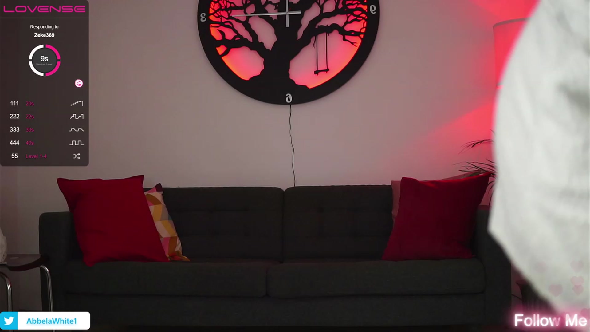 Gallery image thumbnail from AbbelaWhite's myfreecams stream on, 03/19/2023, 08:06 image 10 of 20