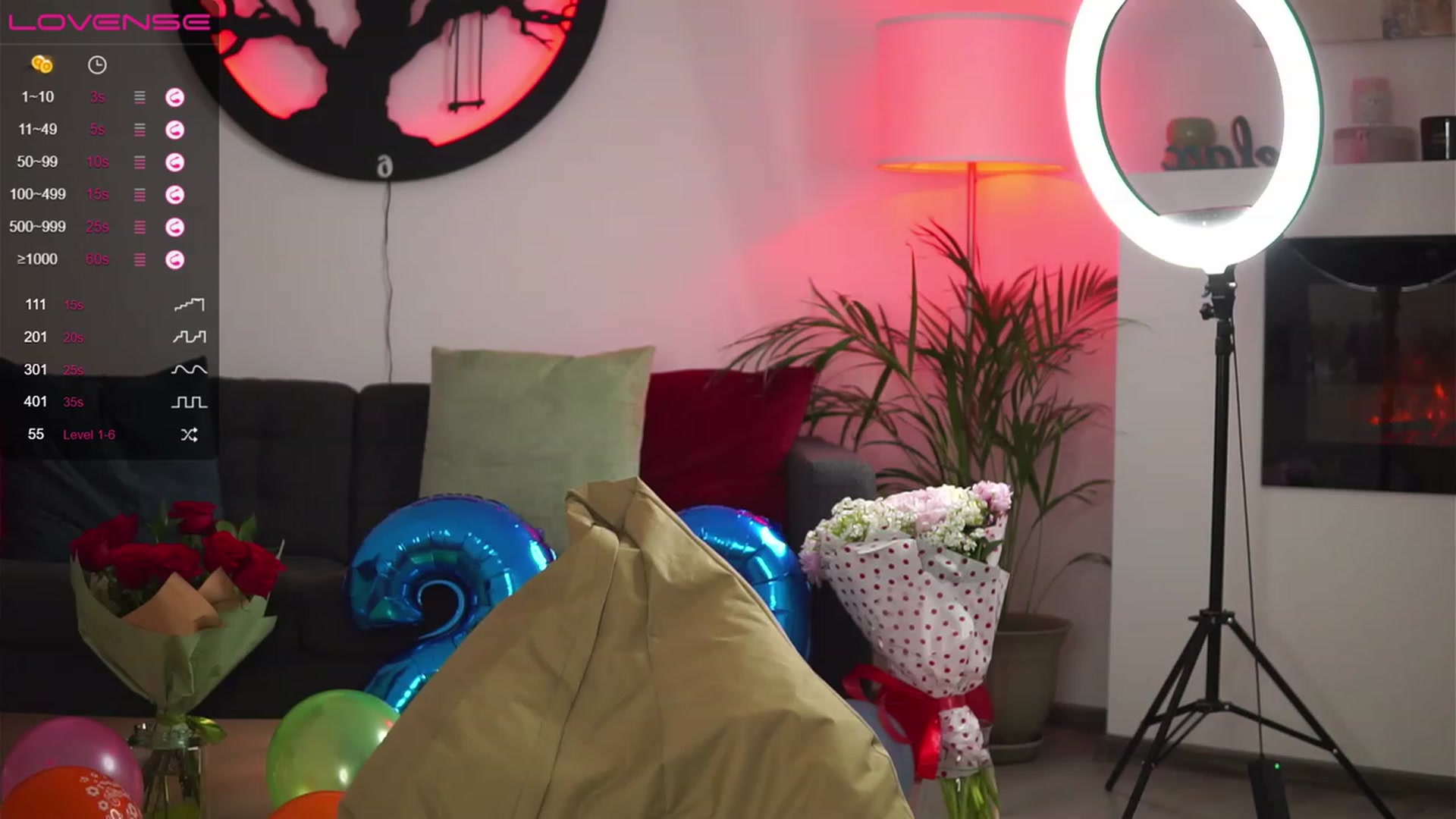 Gallery image thumbnail from AbbelaWhite's myfreecams stream on, 06/01/2023, 09:08 image 6 of 20