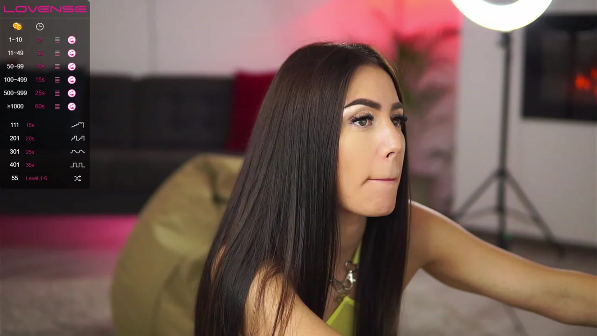 Gallery image thumbnail from AbbelaWhite's myfreecams stream on, 06/27/2023, 09:03 image 3 of 20
