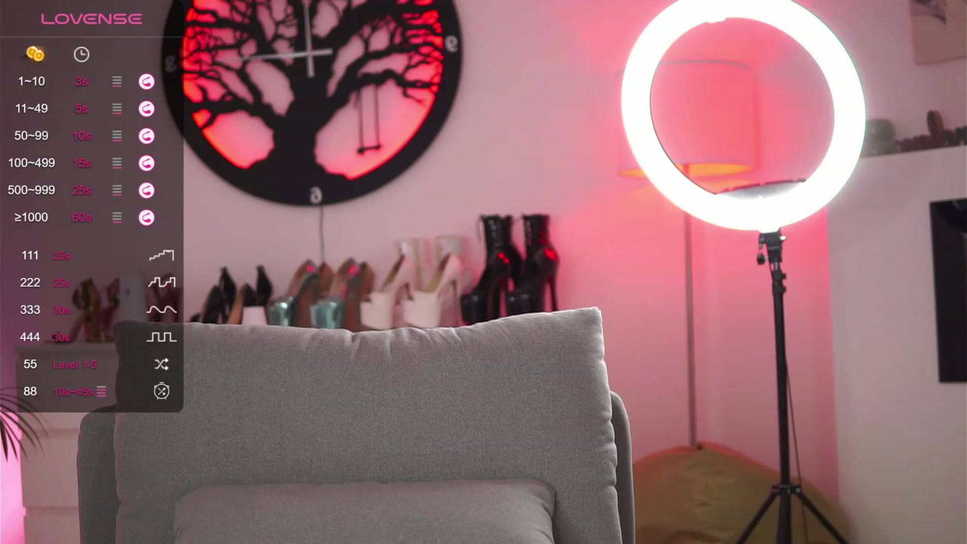 Gallery image thumbnail from AbbelaWhite's myfreecams stream on, 08/19/2023, 09:22 image 10 of 20