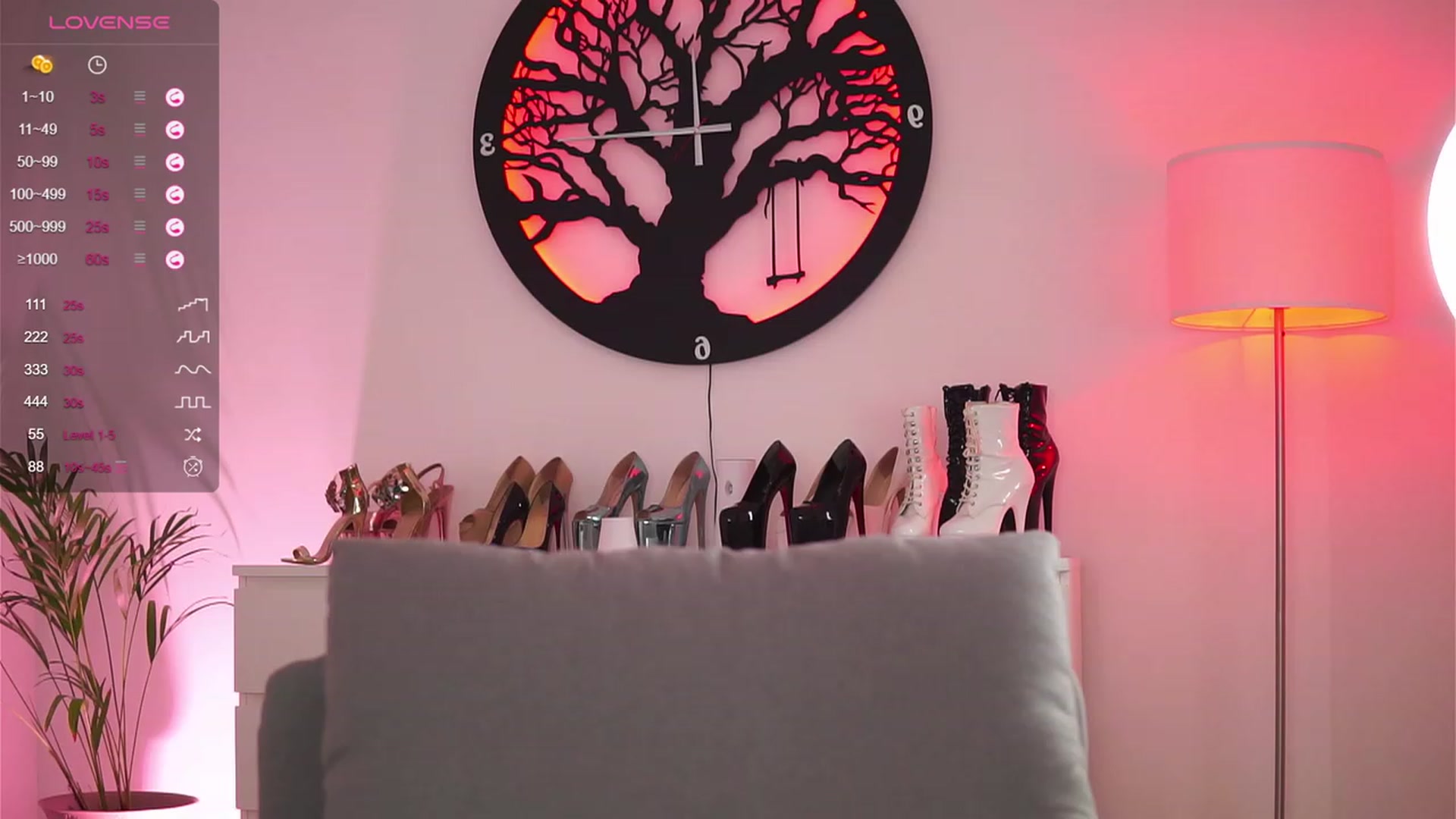 Gallery image thumbnail from AbbelaWhite's myfreecams stream on, 09/14/2023, 09:01 image 6 of 20