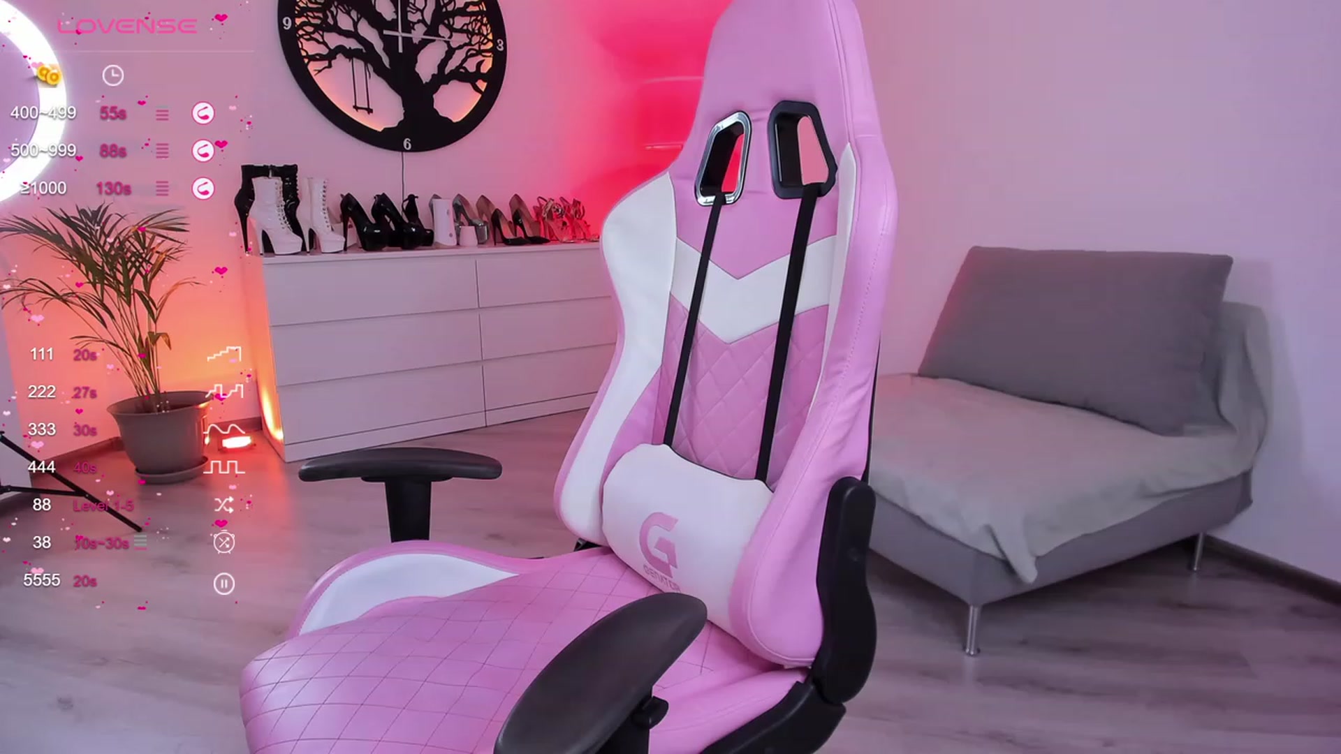 Gallery image thumbnail from AbbelaWhite's myfreecams stream on, 10/16/2023, 11:03 image 20 of 20