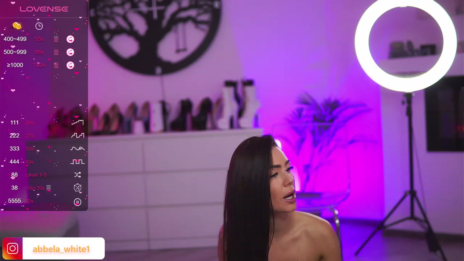 Gallery image thumbnail from AbbelaWhite's myfreecams stream on, 10/21/2023, 07:54 image 15 of 20