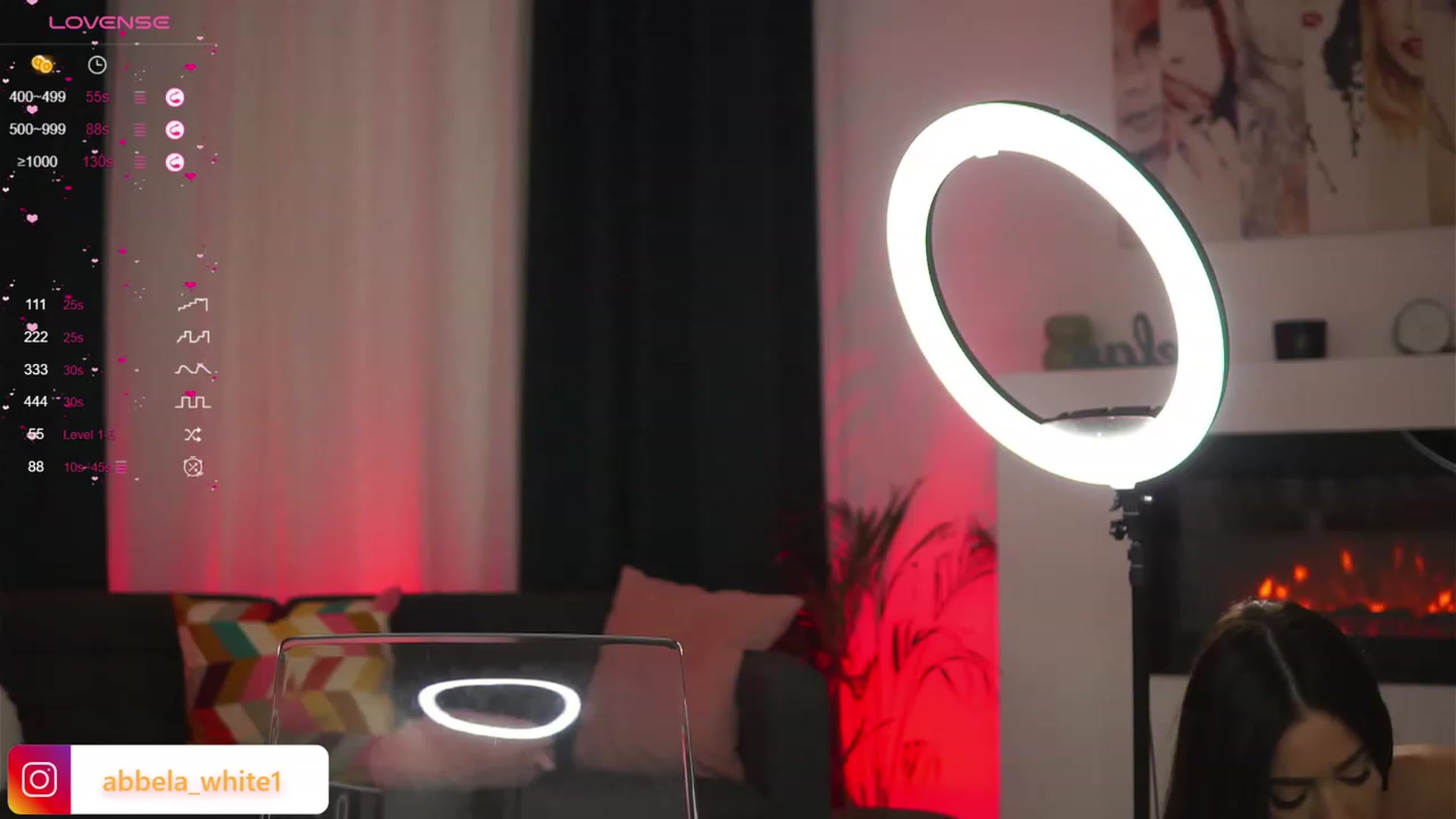 Gallery image thumbnail from AbbelaWhite's myfreecams stream on, 12/04/2023, 09:59 image 9 of 20