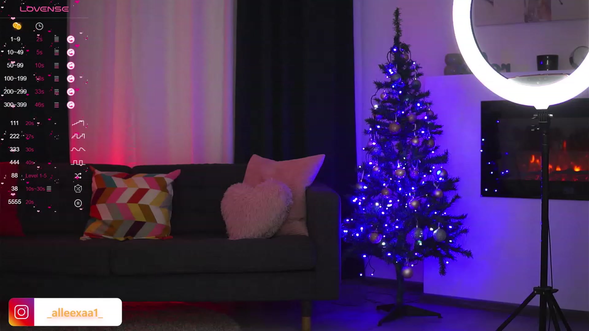 Gallery image thumbnail from AbbelaWhite's myfreecams stream on, 12/19/2023, 09:46 image 13 of 20