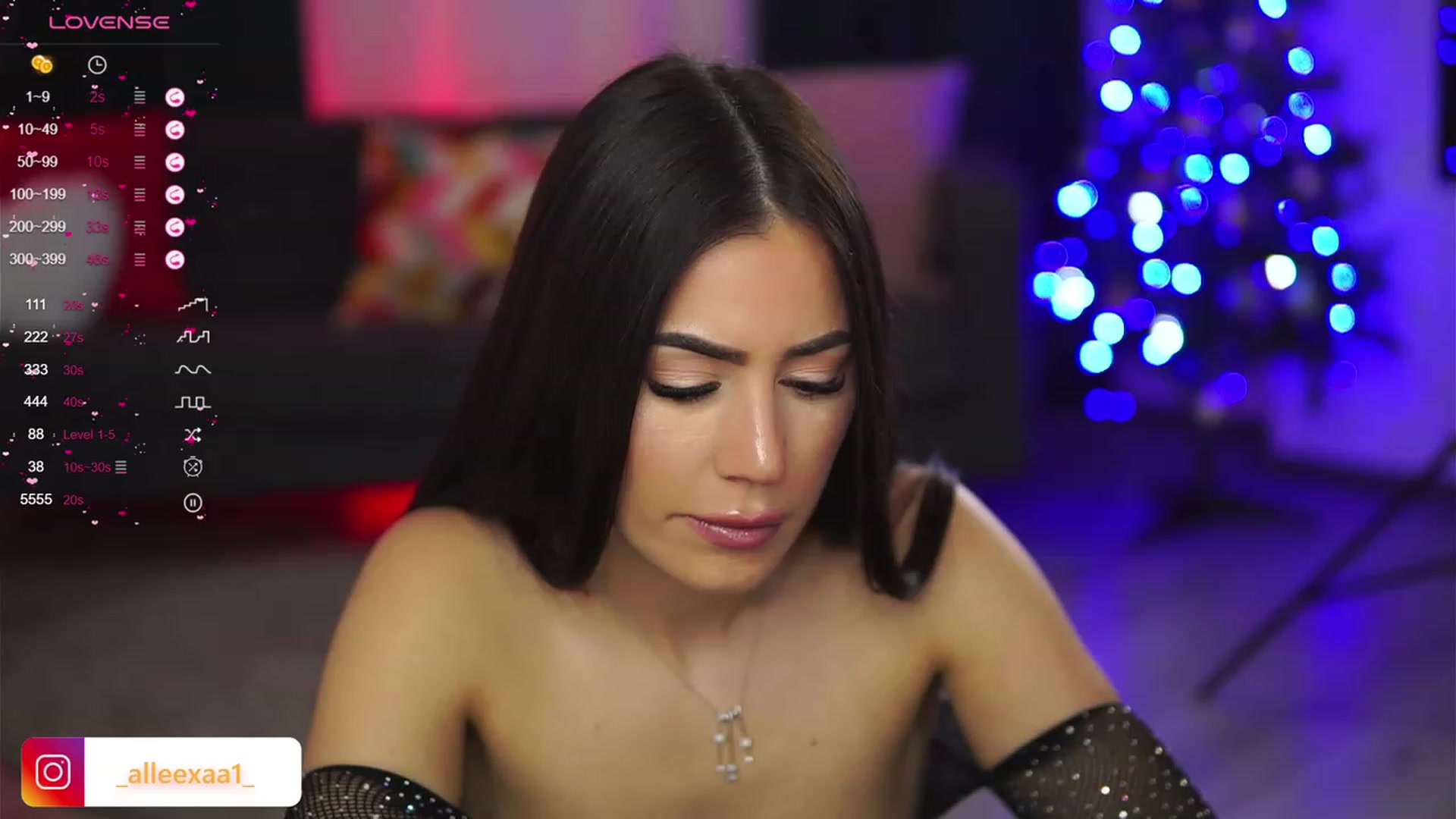 Gallery image thumbnail from AbbelaWhite's myfreecams stream on, 12/20/2023, 12:03 image 11 of 20
