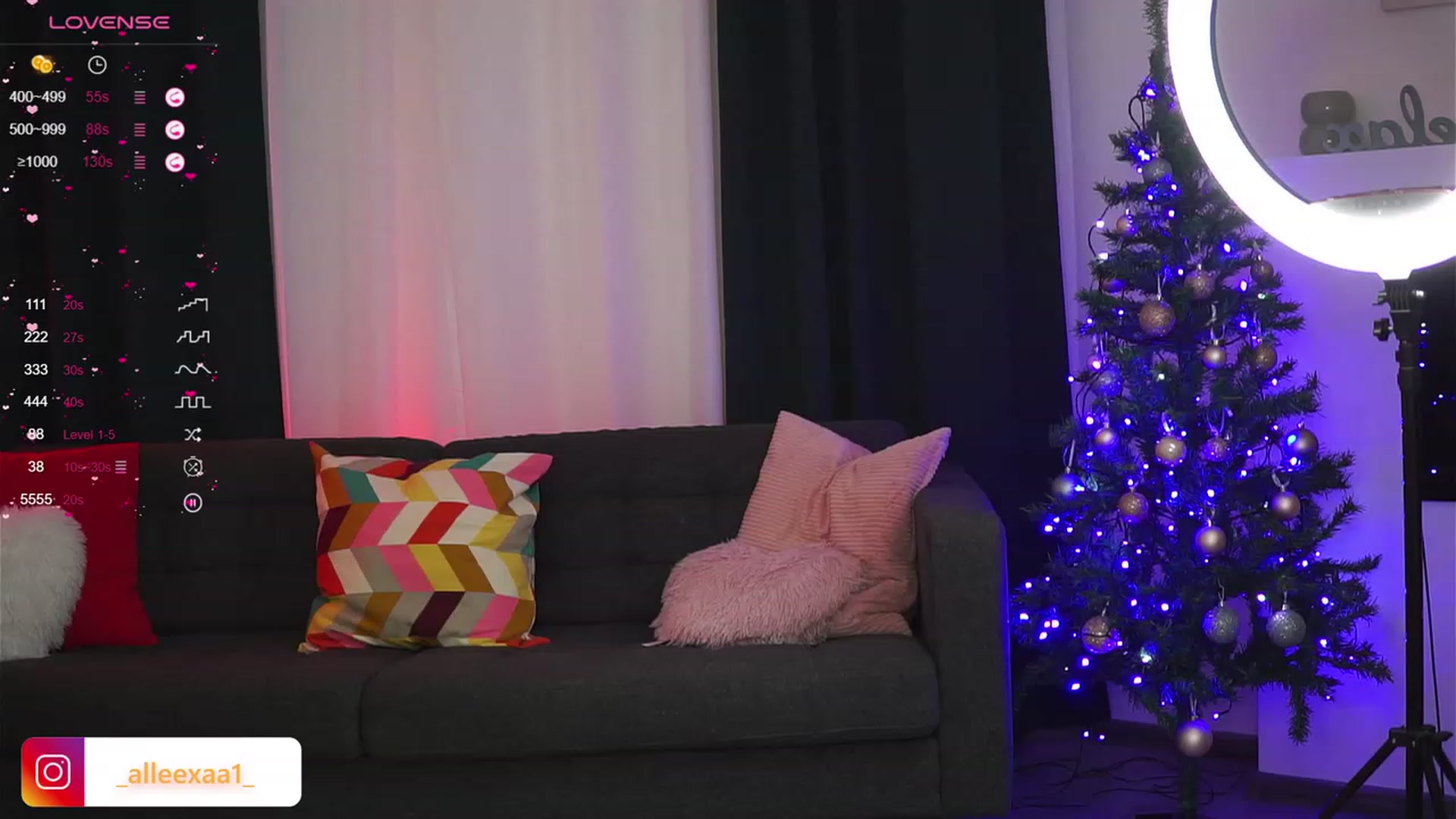 Gallery image thumbnail from AbbelaWhite's myfreecams stream on, 12/27/2023, 10:54 image 3 of 20
