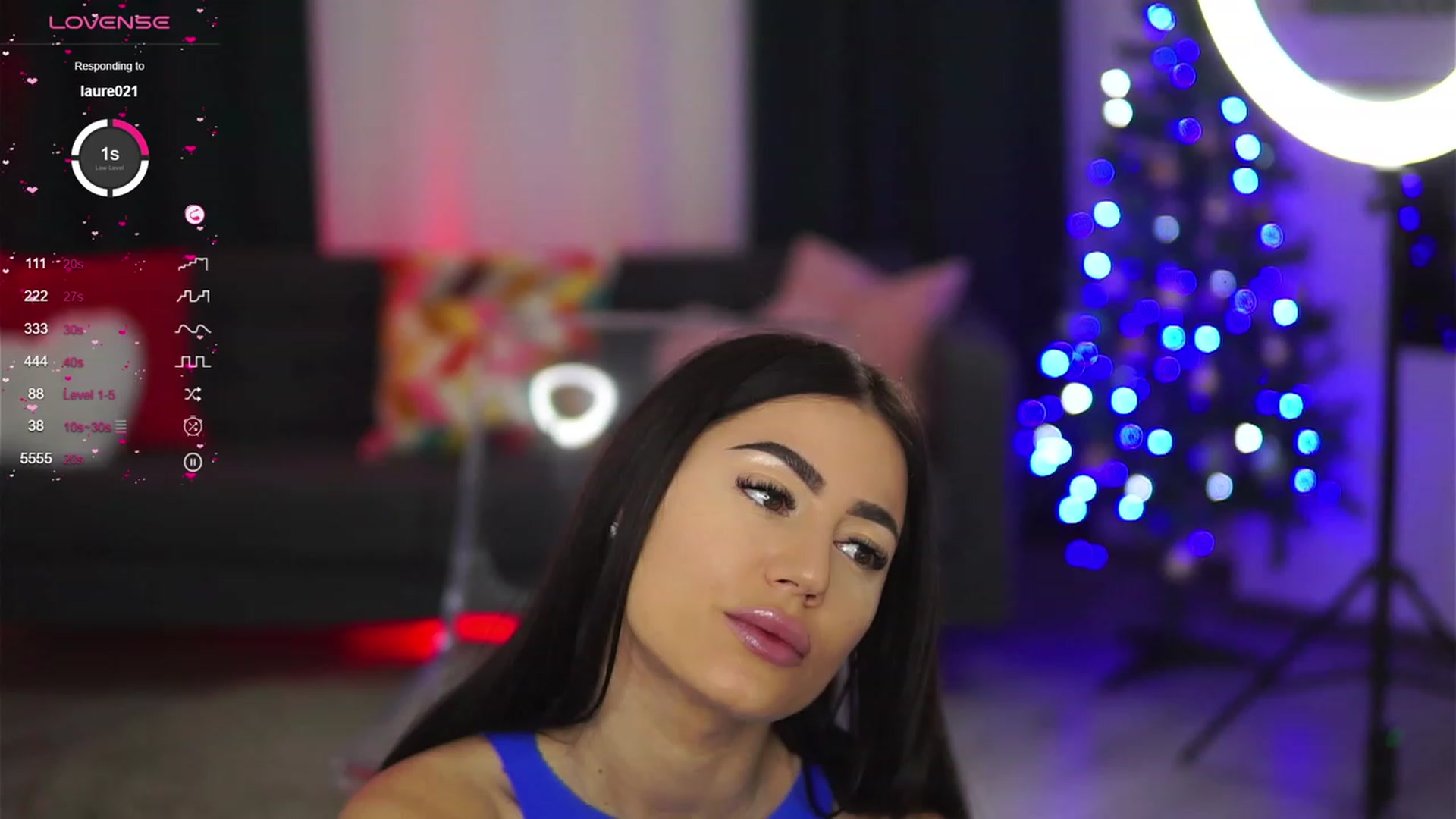 Gallery image thumbnail from AbbelaWhite's myfreecams stream on, 12/29/2023, 10:59 image 1 of 20