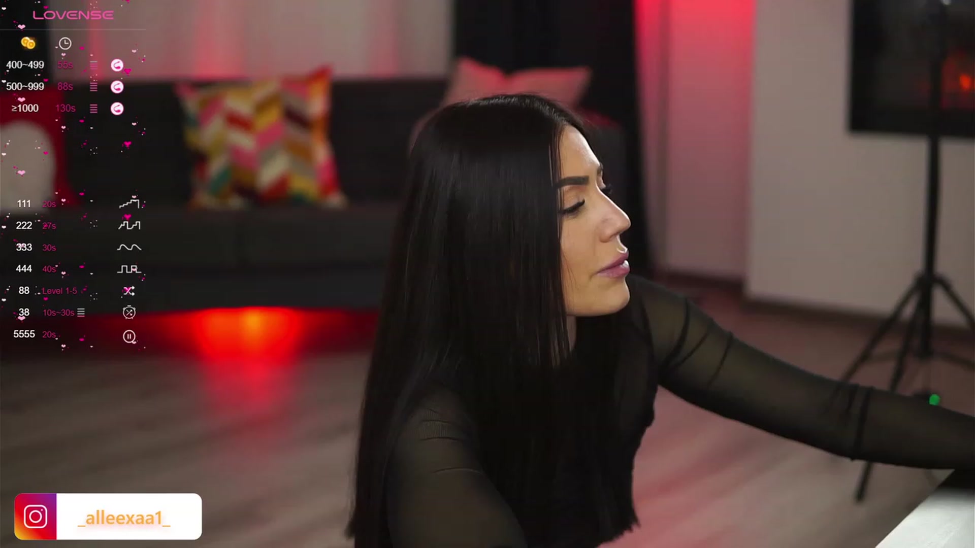 Gallery image thumbnail from AbbelaWhite's myfreecams stream on, 01/18/2024, 14:00 image 16 of 20