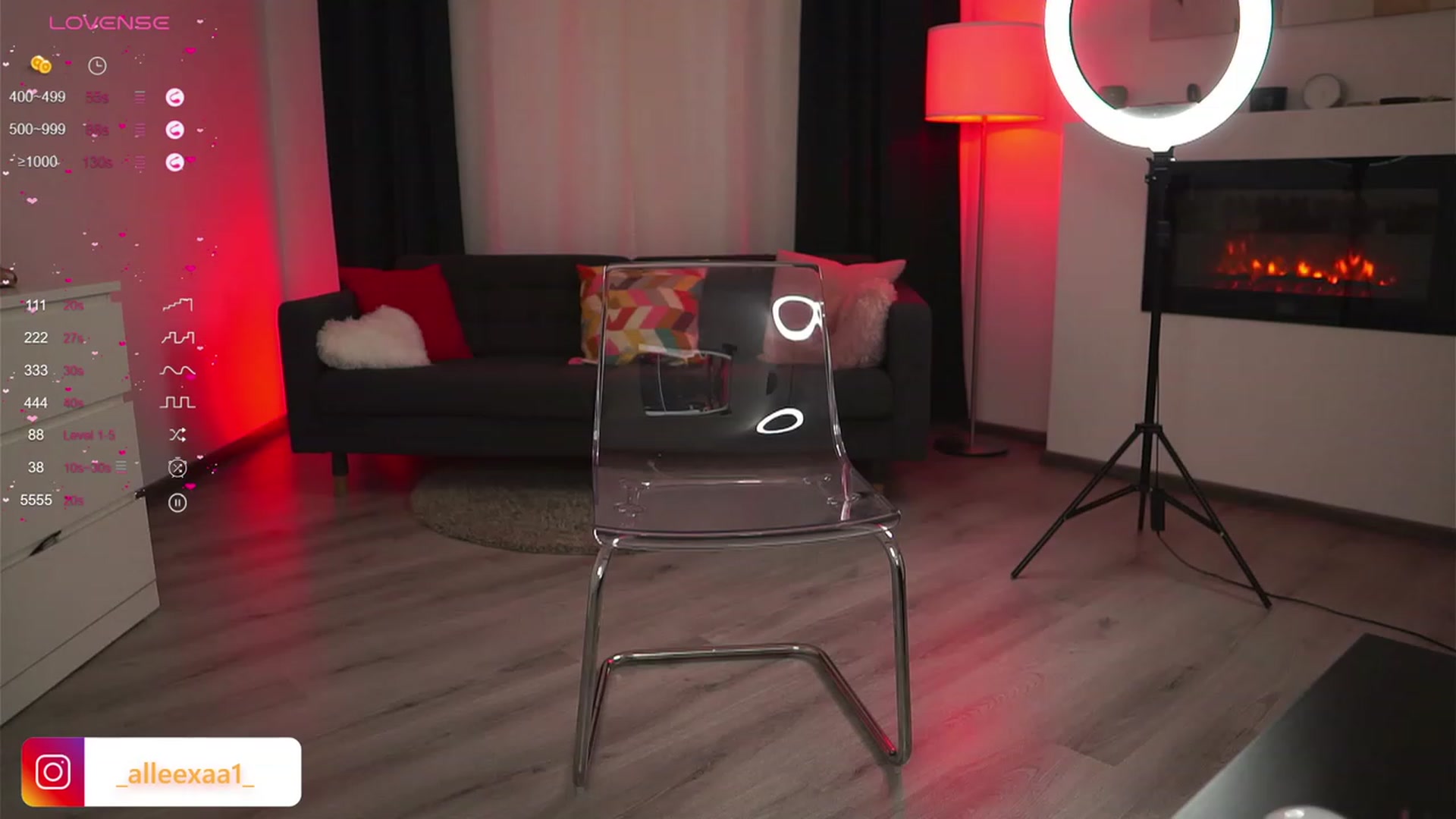 Gallery image thumbnail from AbbelaWhite's myfreecams stream on, 01/31/2024, 10:27 image 12 of 20