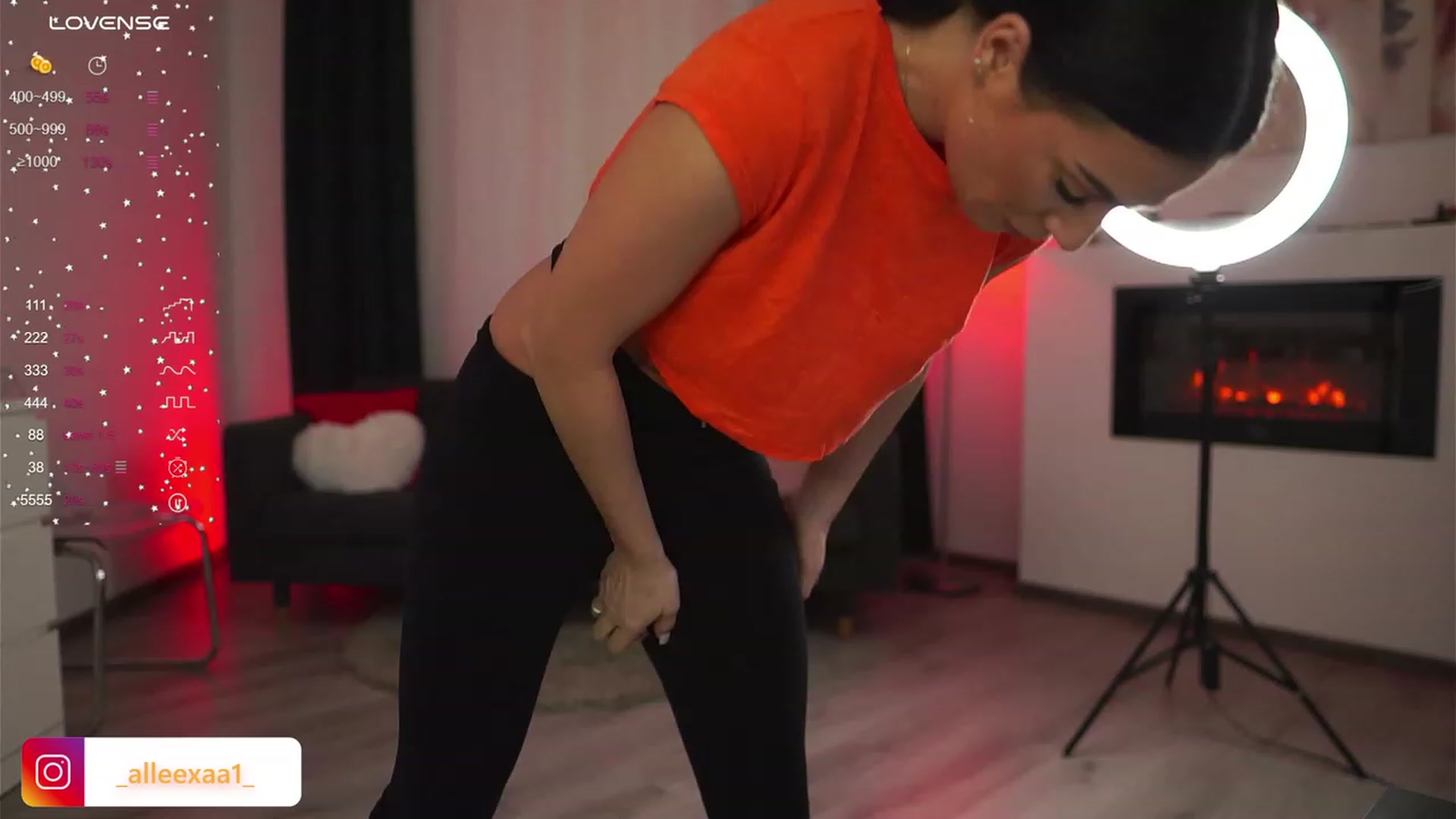 Gallery image thumbnail from AbbelaWhite's myfreecams stream on, 02/14/2024, 14:03 image 17 of 20