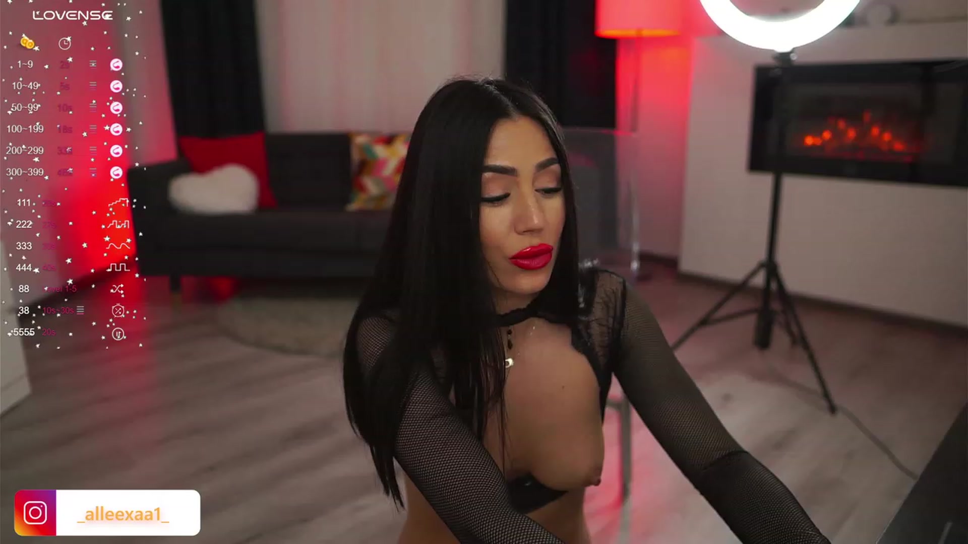 Gallery image thumbnail from AbbelaWhite's myfreecams stream on, 02/21/2024, 16:08 image 8 of 20