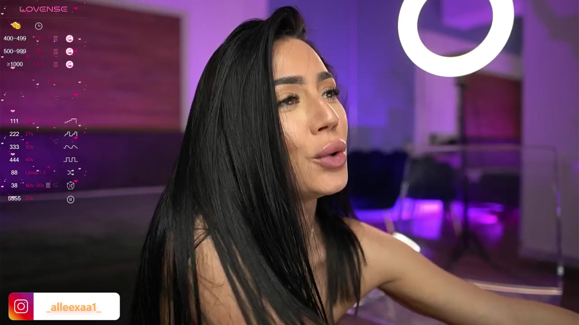 Gallery image thumbnail from AbbelaWhite's myfreecams stream on, 03/21/2024, 10:23 image 20 of 20
