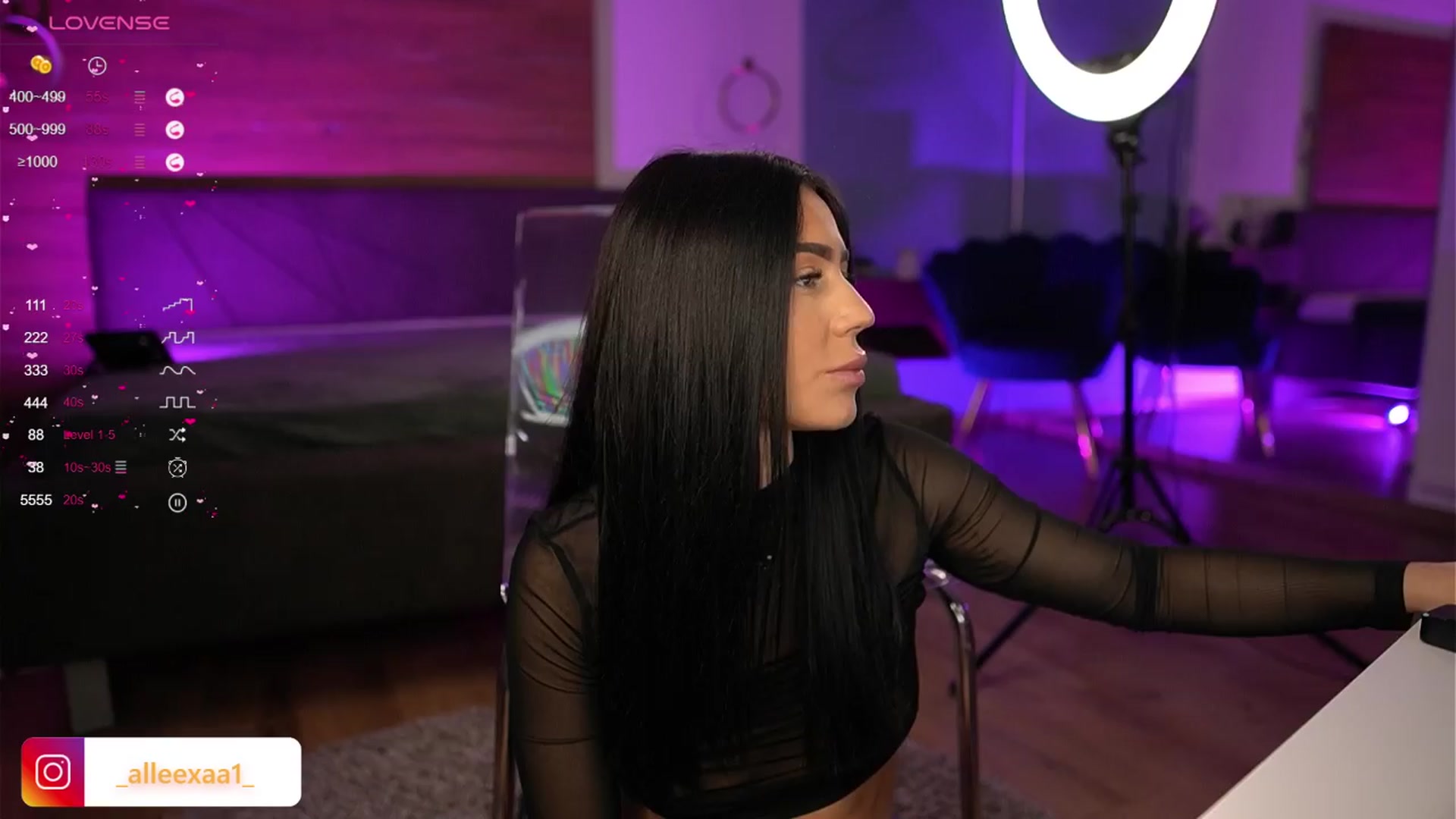 Gallery image thumbnail from AbbelaWhite's myfreecams stream on, 04/02/2024, 08:19 image 5 of 20
