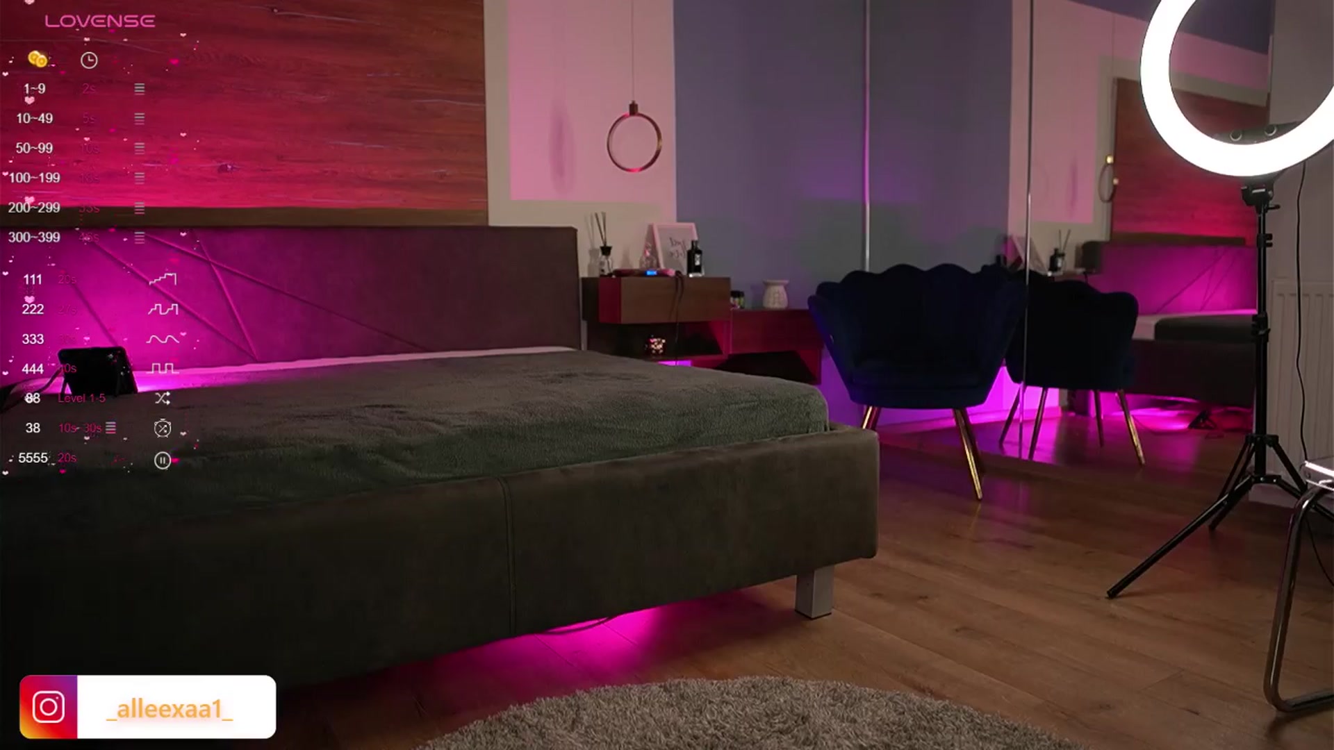 Gallery image thumbnail from AbbelaWhite's myfreecams stream on, 04/10/2024, 09:06 image 19 of 20
