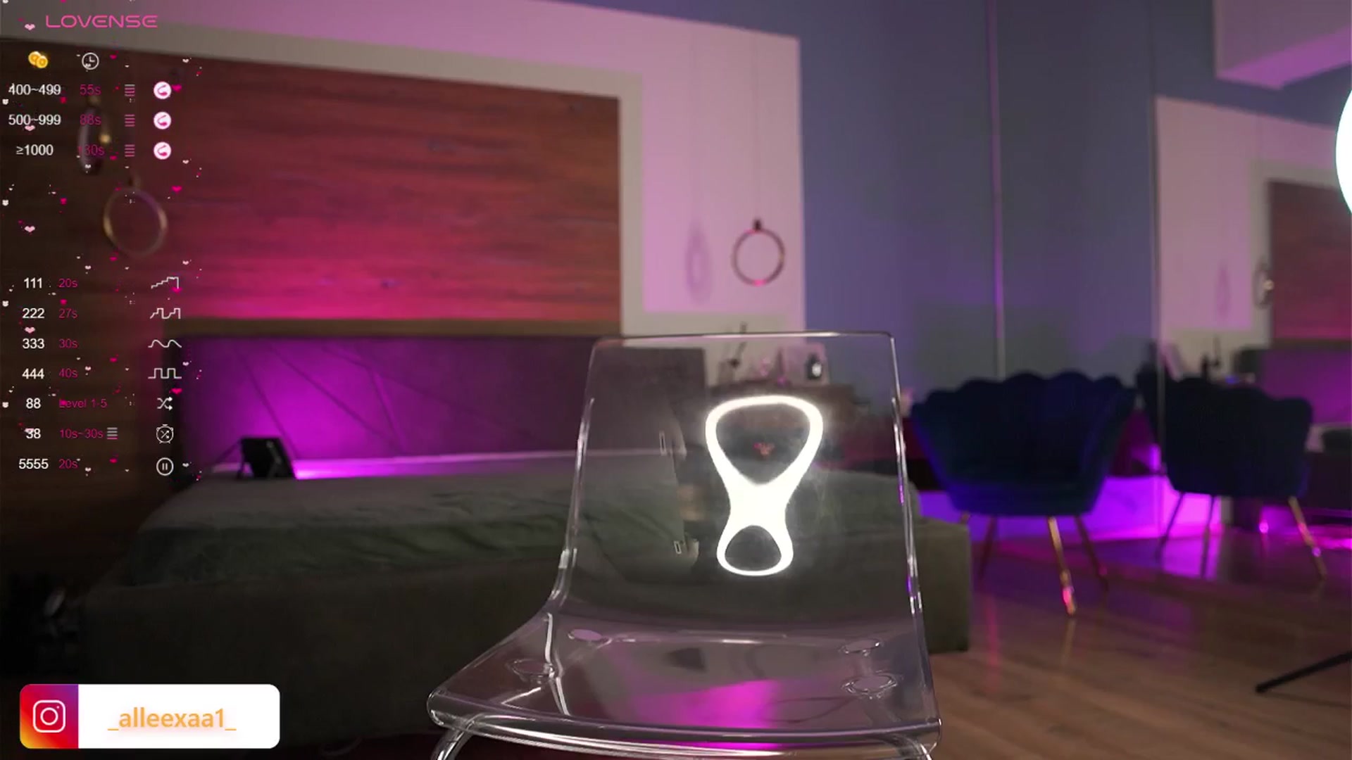 Gallery image thumbnail from AbbelaWhite's myfreecams stream on, 04/27/2024, 08:59 image 3 of 20