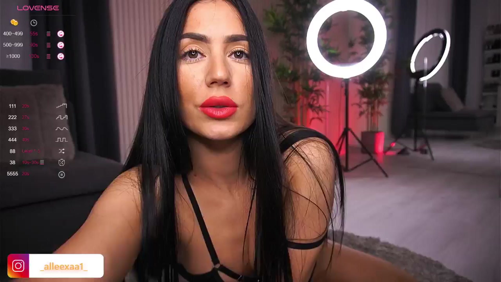 Gallery image thumbnail from AbbelaWhite's myfreecams stream on, 09/10/2024, 09:09 image 16 of 20
