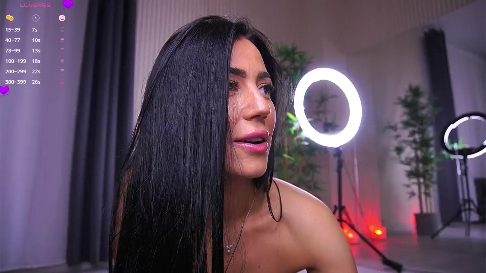 Gallery image thumbnail from AbbelaWhite's myfreecams stream on, 10/28/2024, 10:11 image 17 of 20