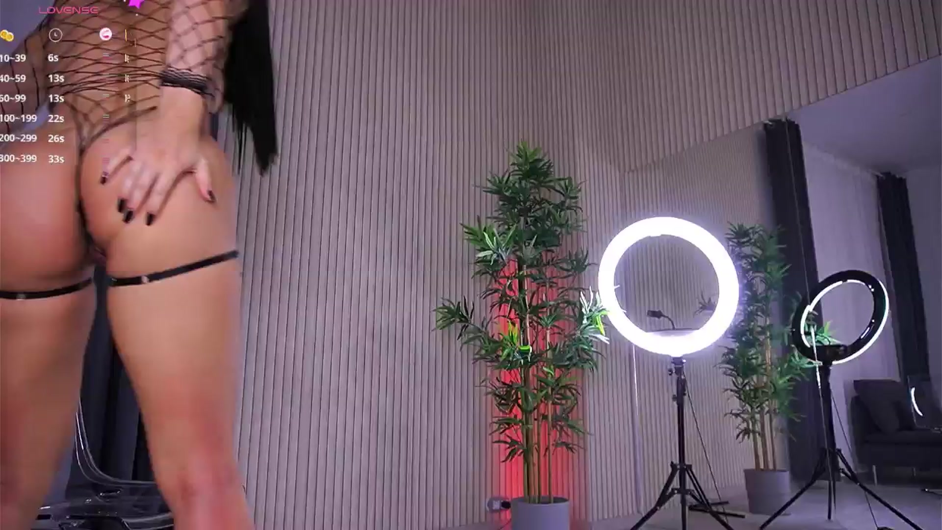 Gallery image thumbnail from AbbelaWhite's myfreecams stream on, 11/01/2024, 10:25 image 3 of 20